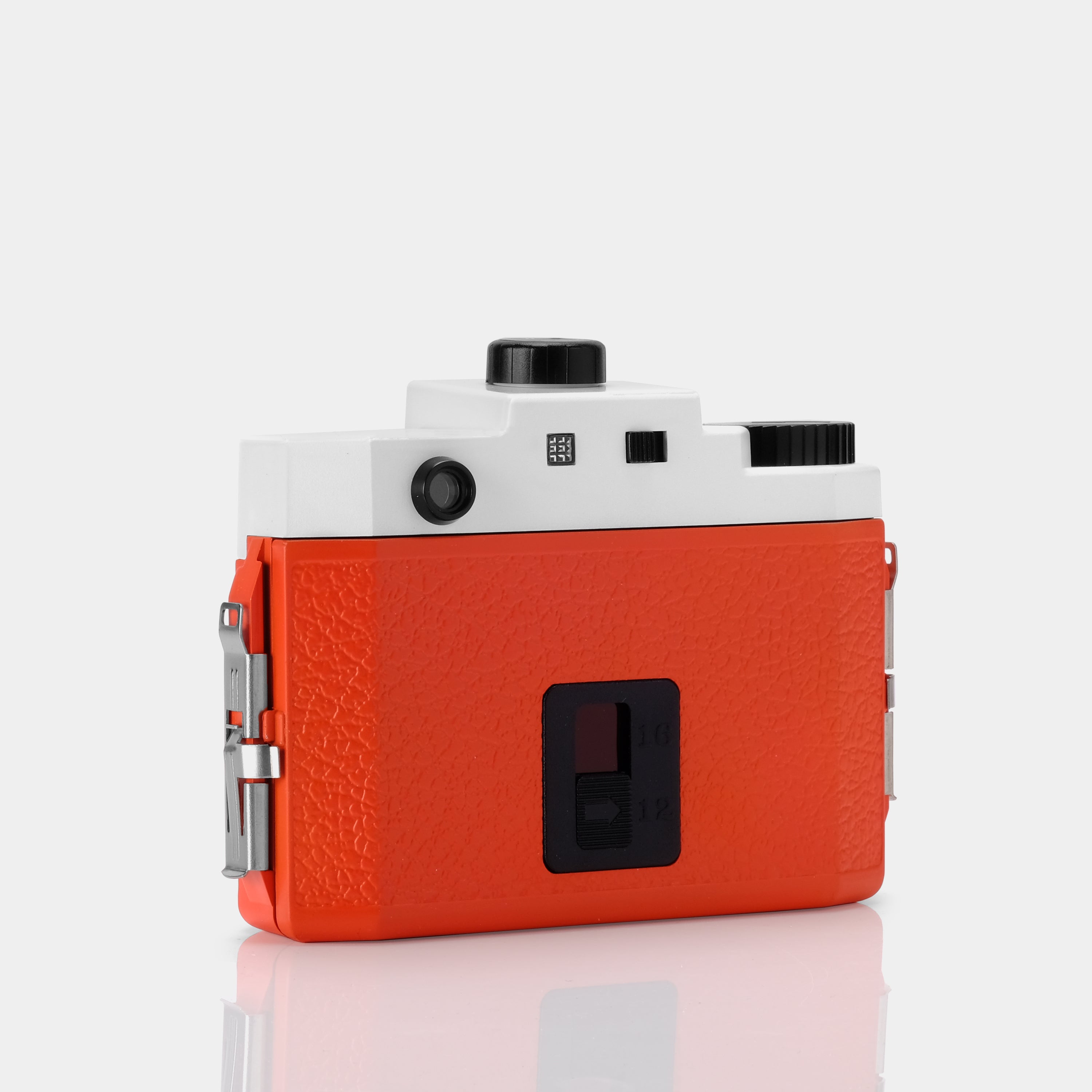 Holga 120 GCFN Red 120 Film Camera with Flash