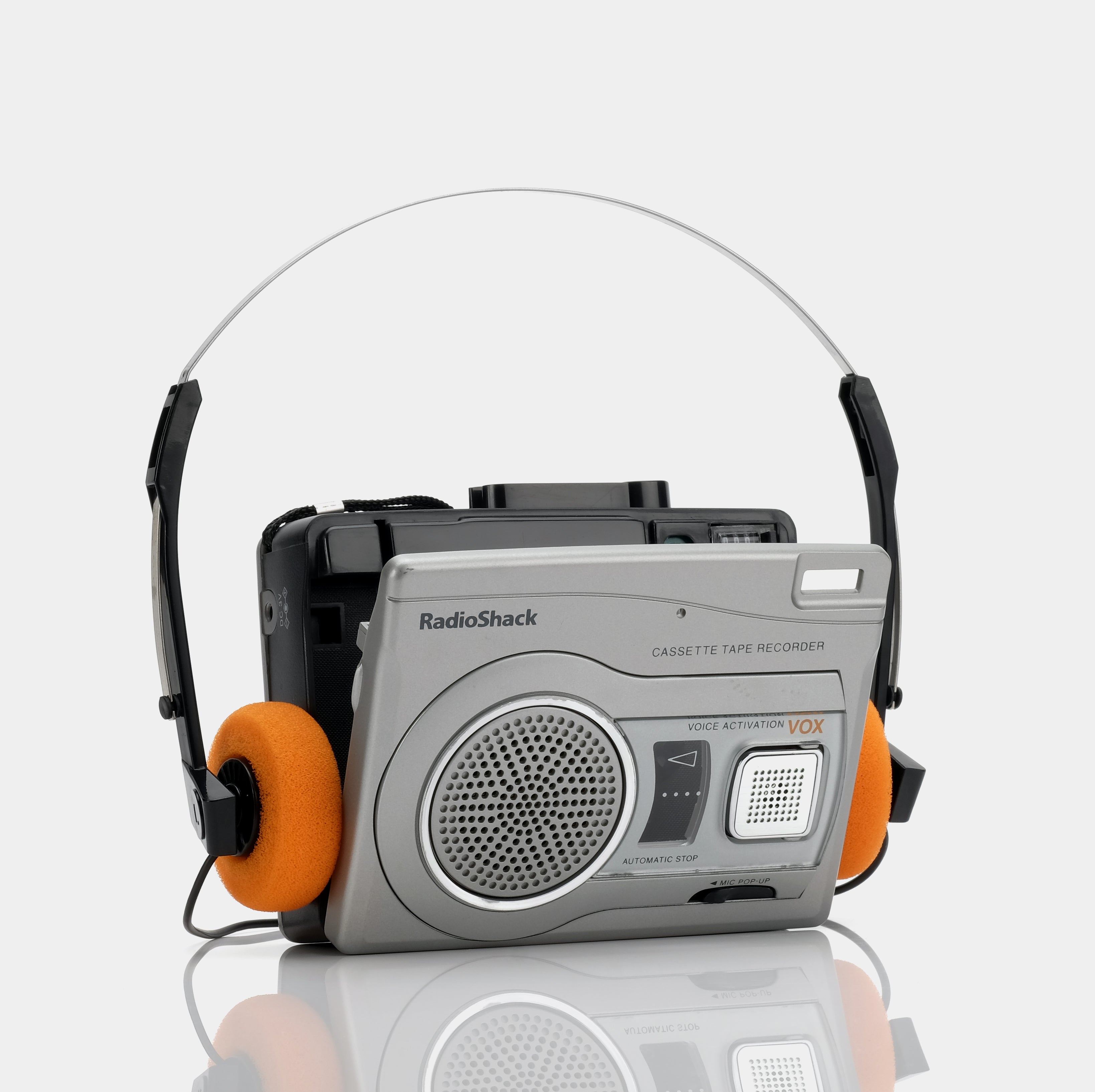 RadioShack CTR-122 Portable Cassette Player/Recorder