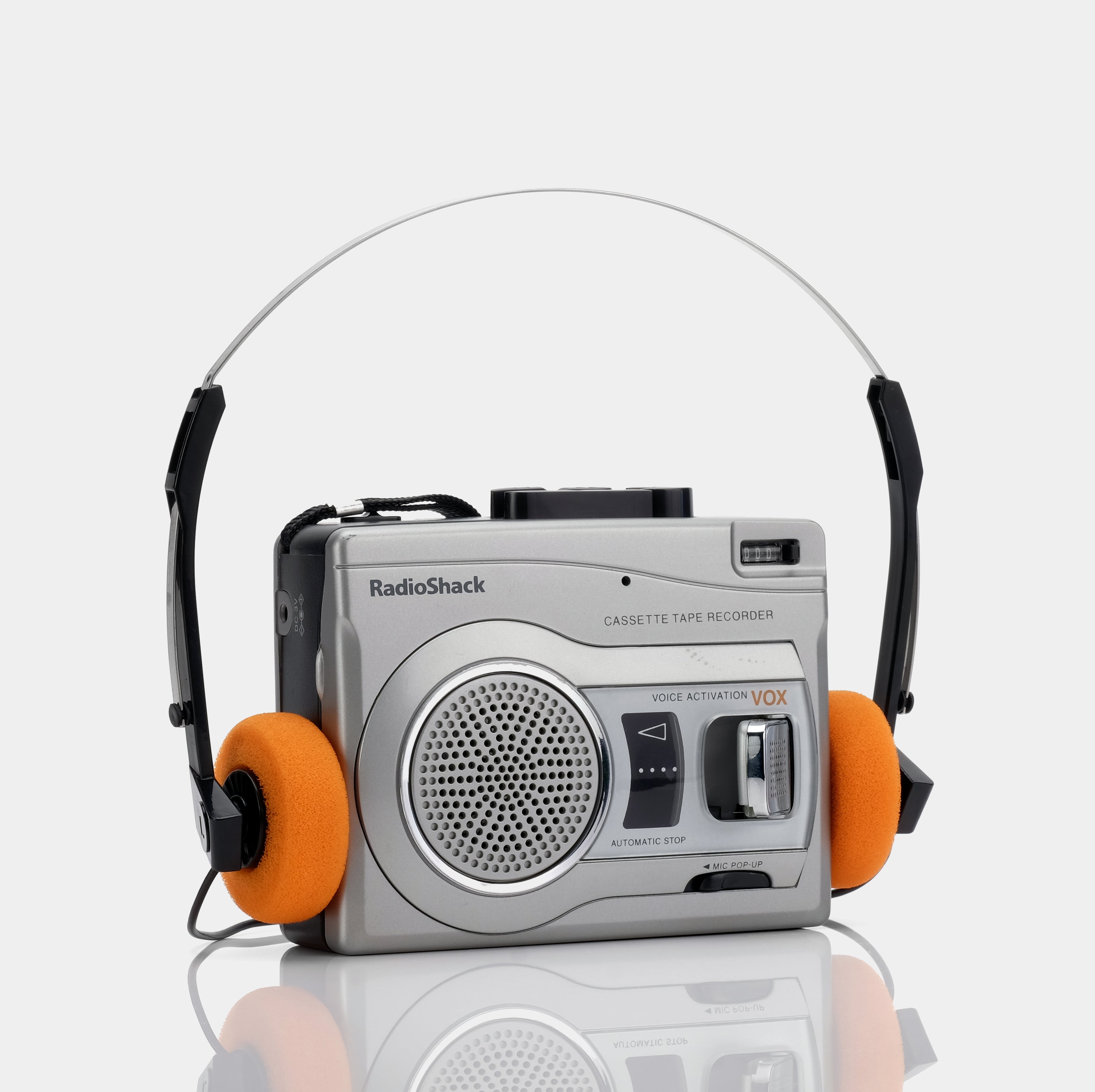 RadioShack CTR-122 Portable Cassette Player/Recorder