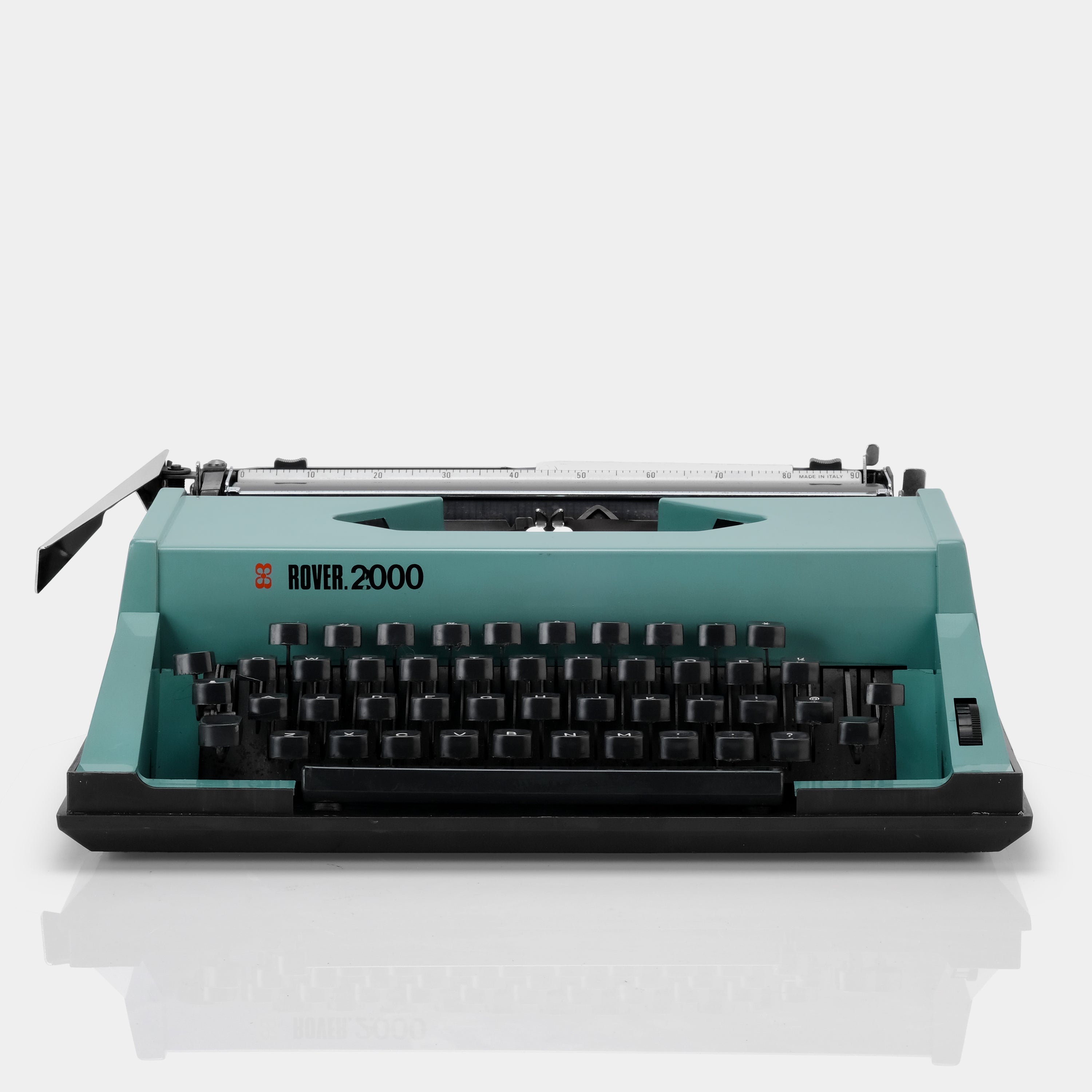 IMC Rover 2000 Turquoise Manual Typewriter and Case