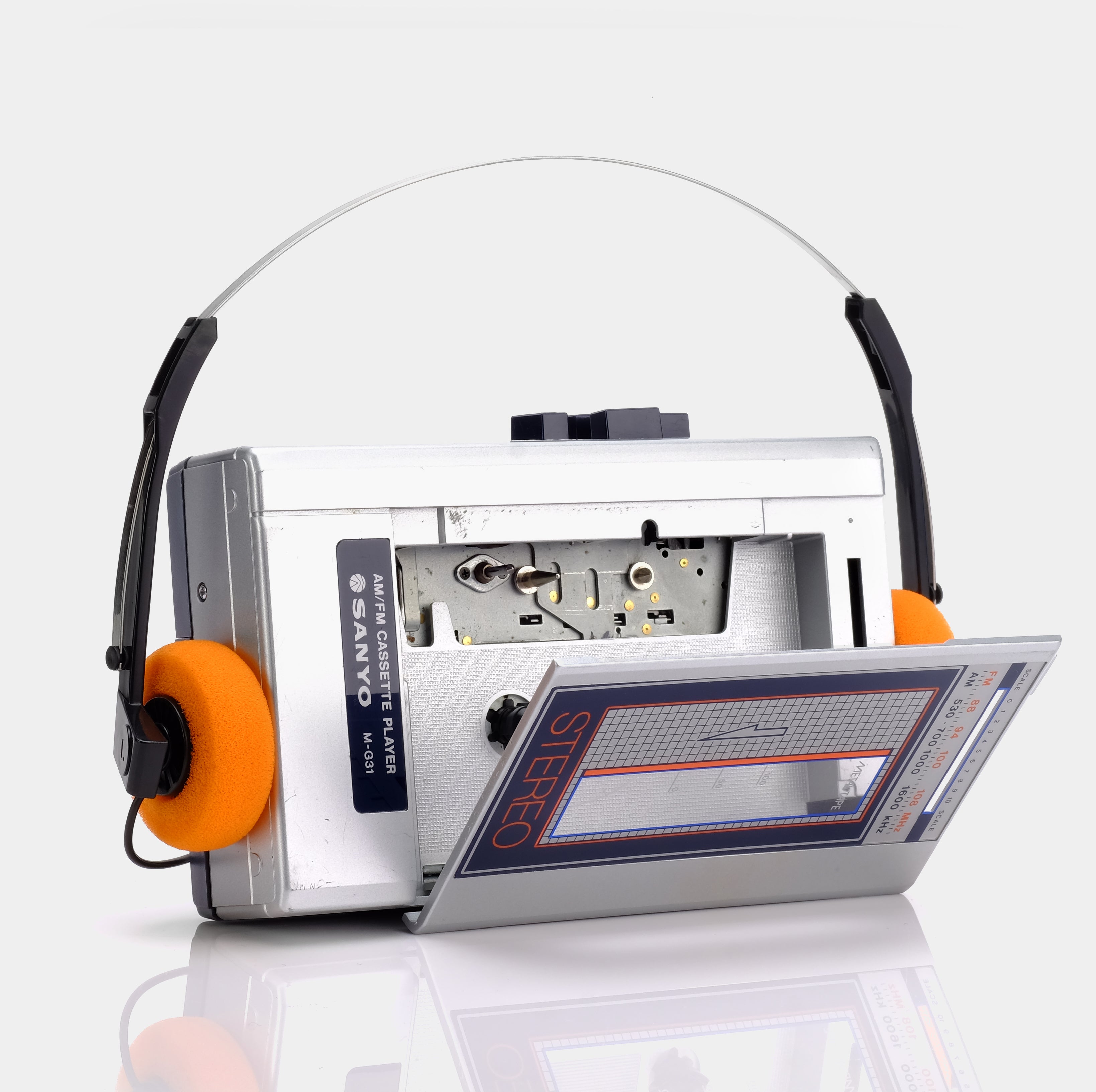 Sanyo Stereo M-G31 AM/FM Portable Cassette Player