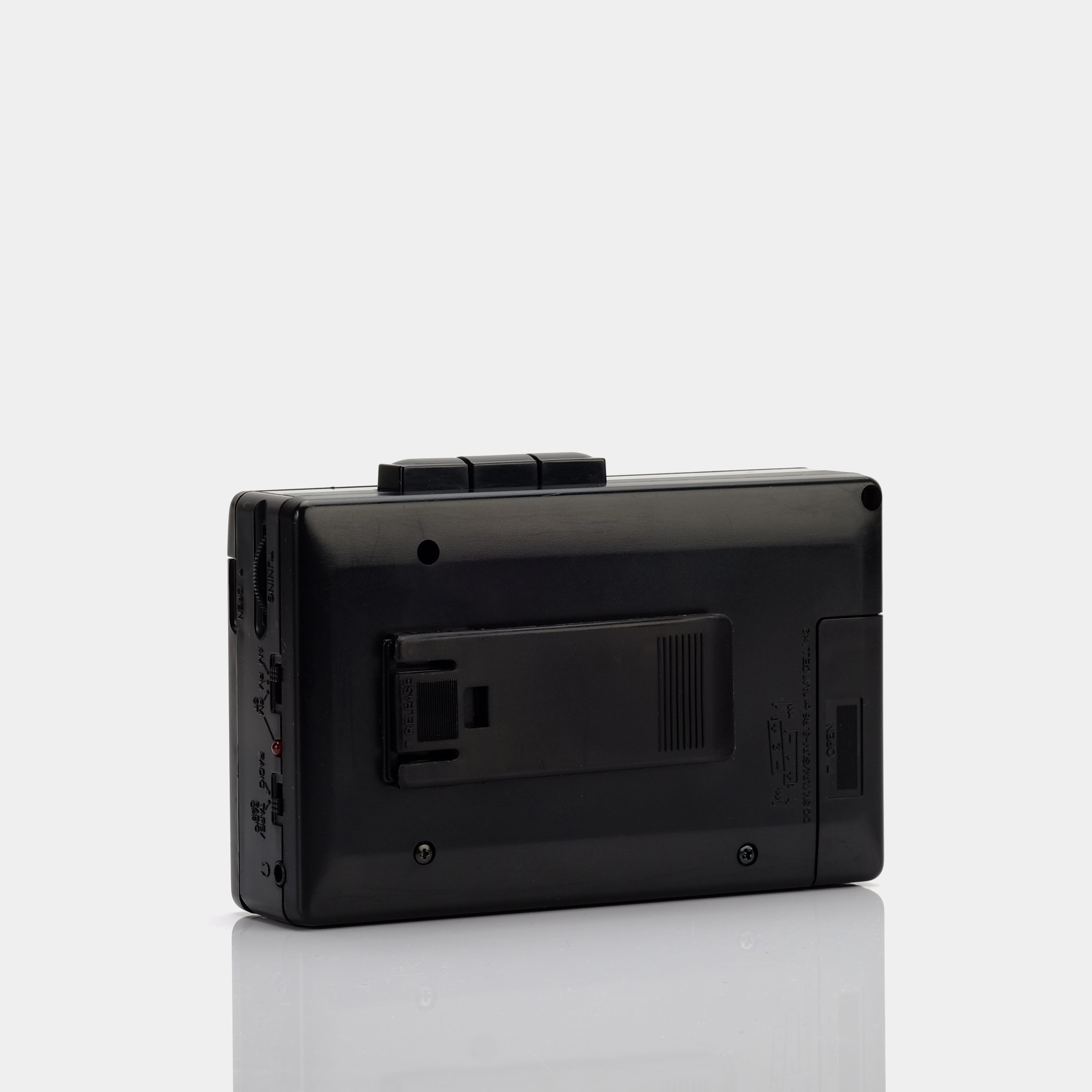 Sharp AM/FM Portable Cassette Player