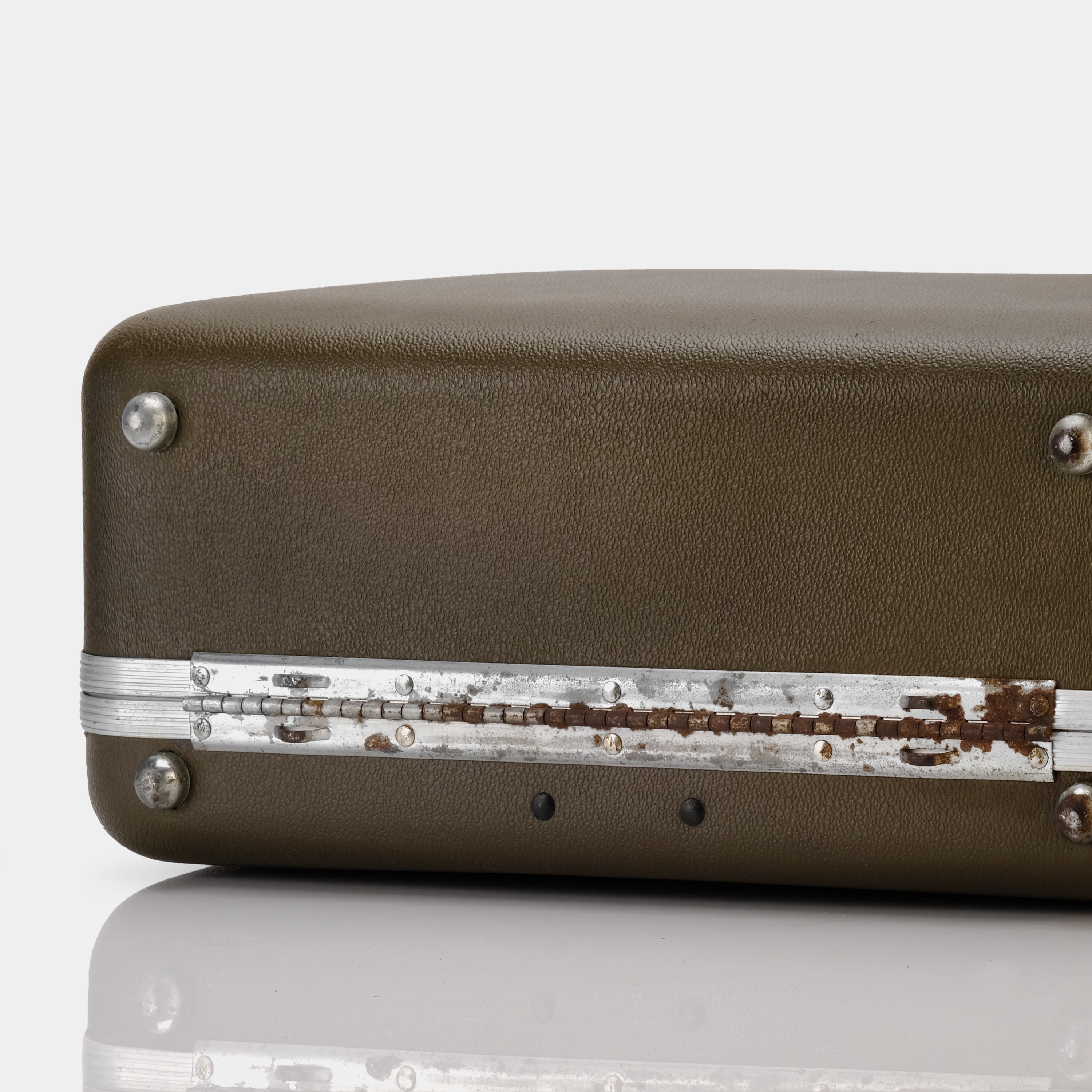 Singer Scholastic Beige Manual Typewriter and Case