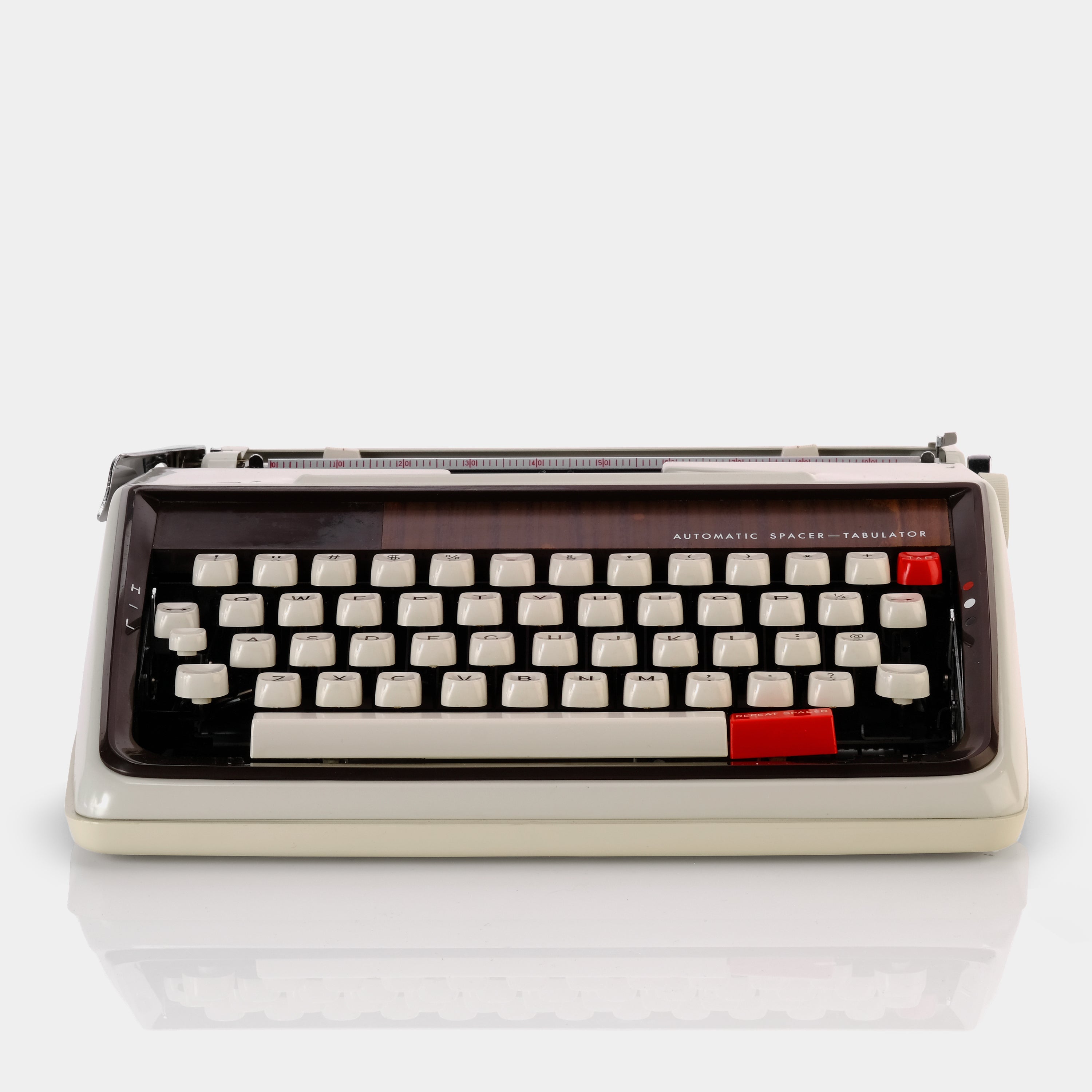 Brother Wizard TrueType Beige Manual Typewriter and Case