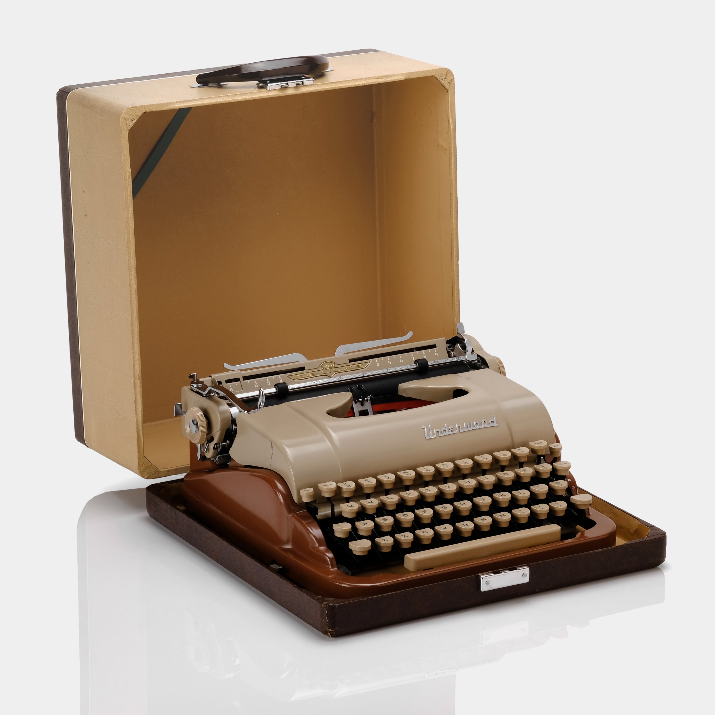 Underwood De Luxe Quiet Tab Two-Tone Brown Manual Typewriter and Case