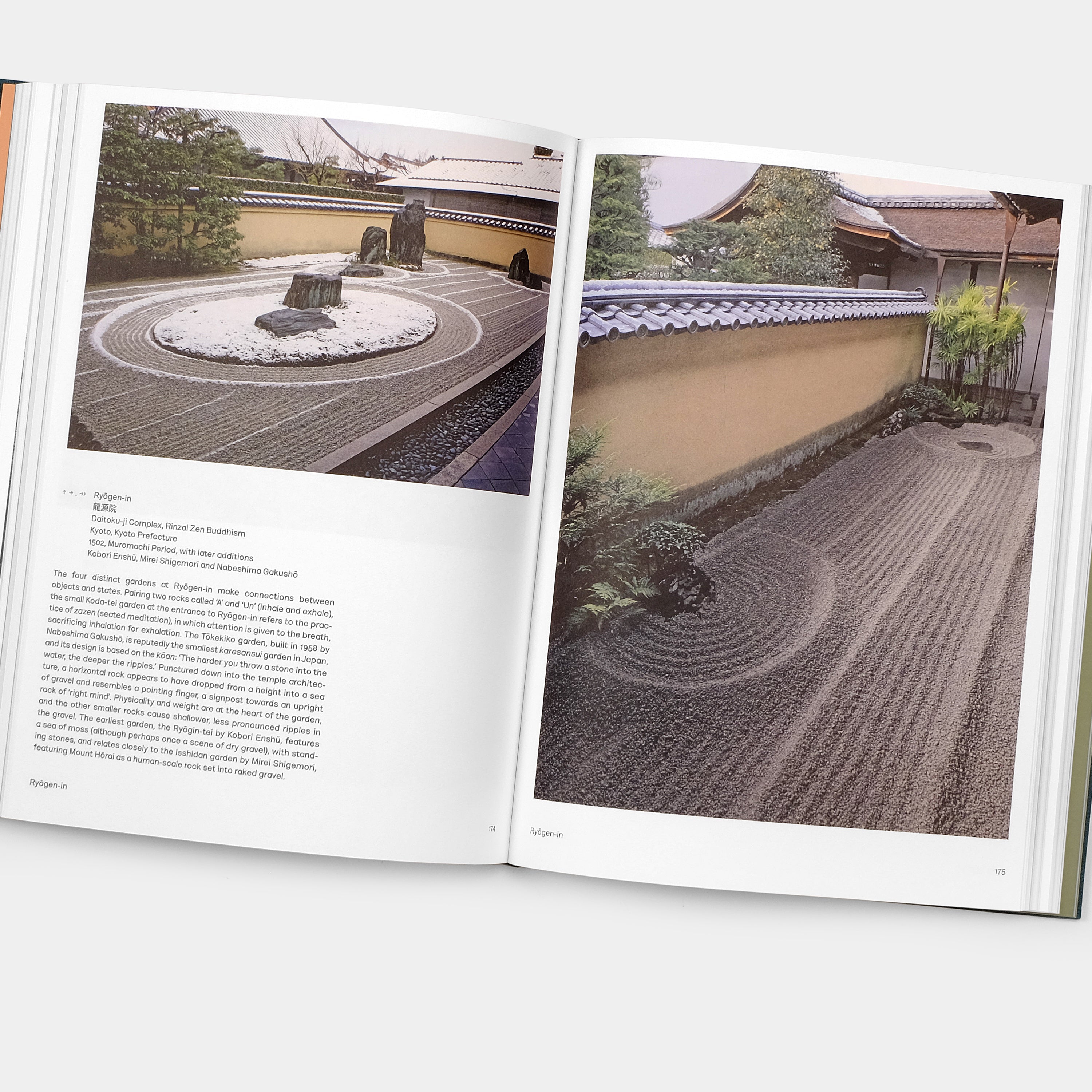 The Japanese Garden by Sophie Walker Phaidon Book