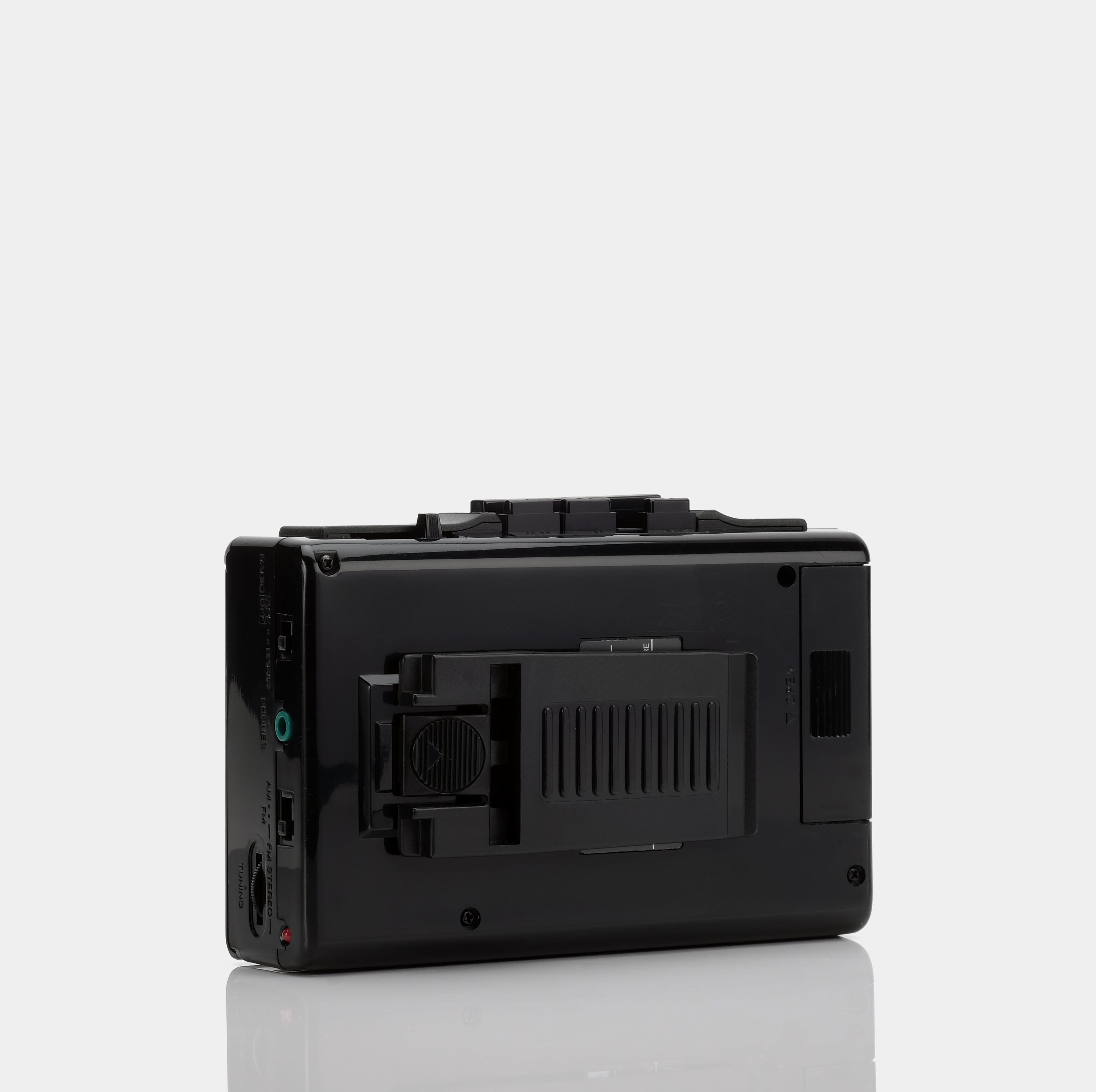 Toshiba KT-4027 Stereo AM/FM Portable Cassette Player