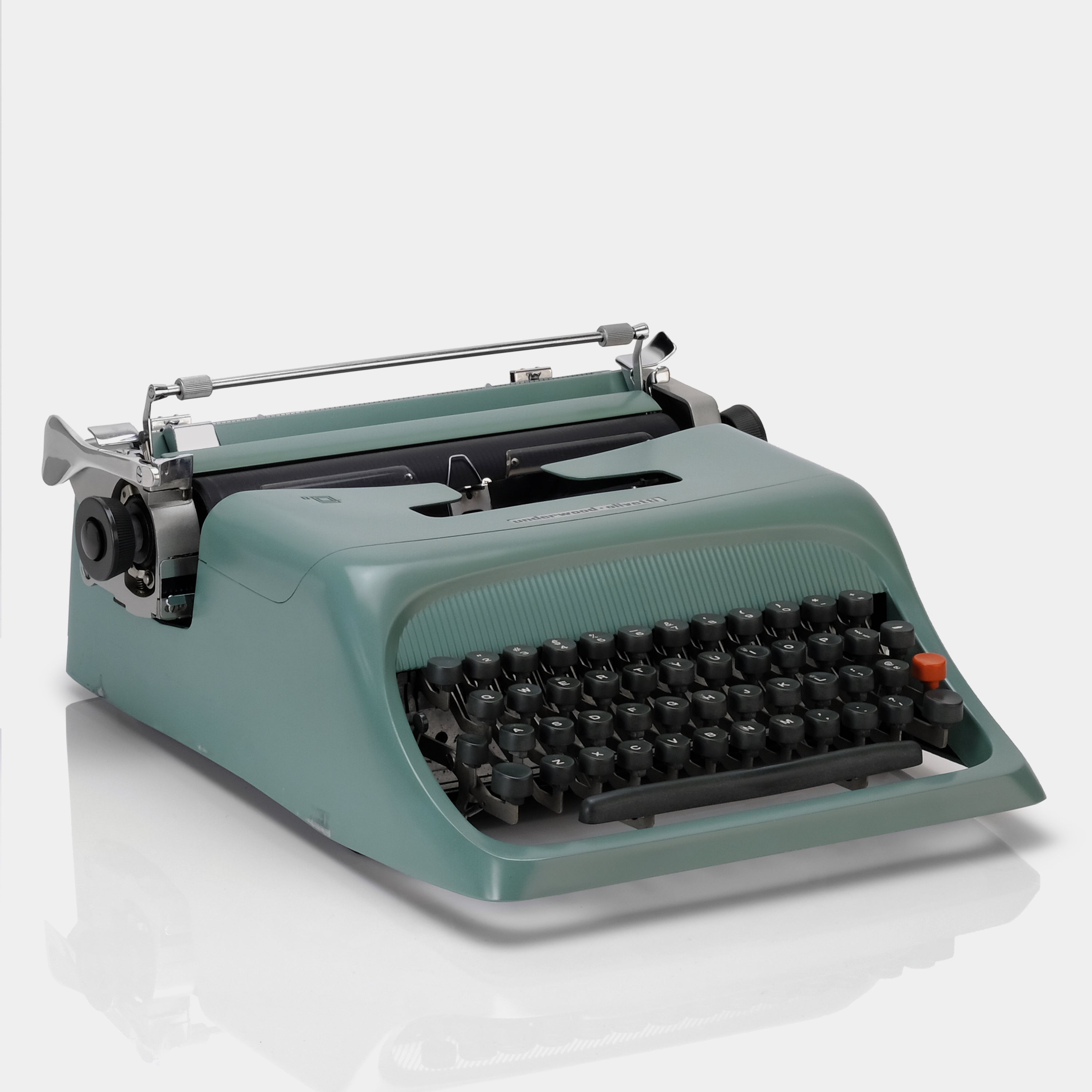 Underwood-Olivetti Studio 44 Dark Mint Green Manual Typewriter and Case