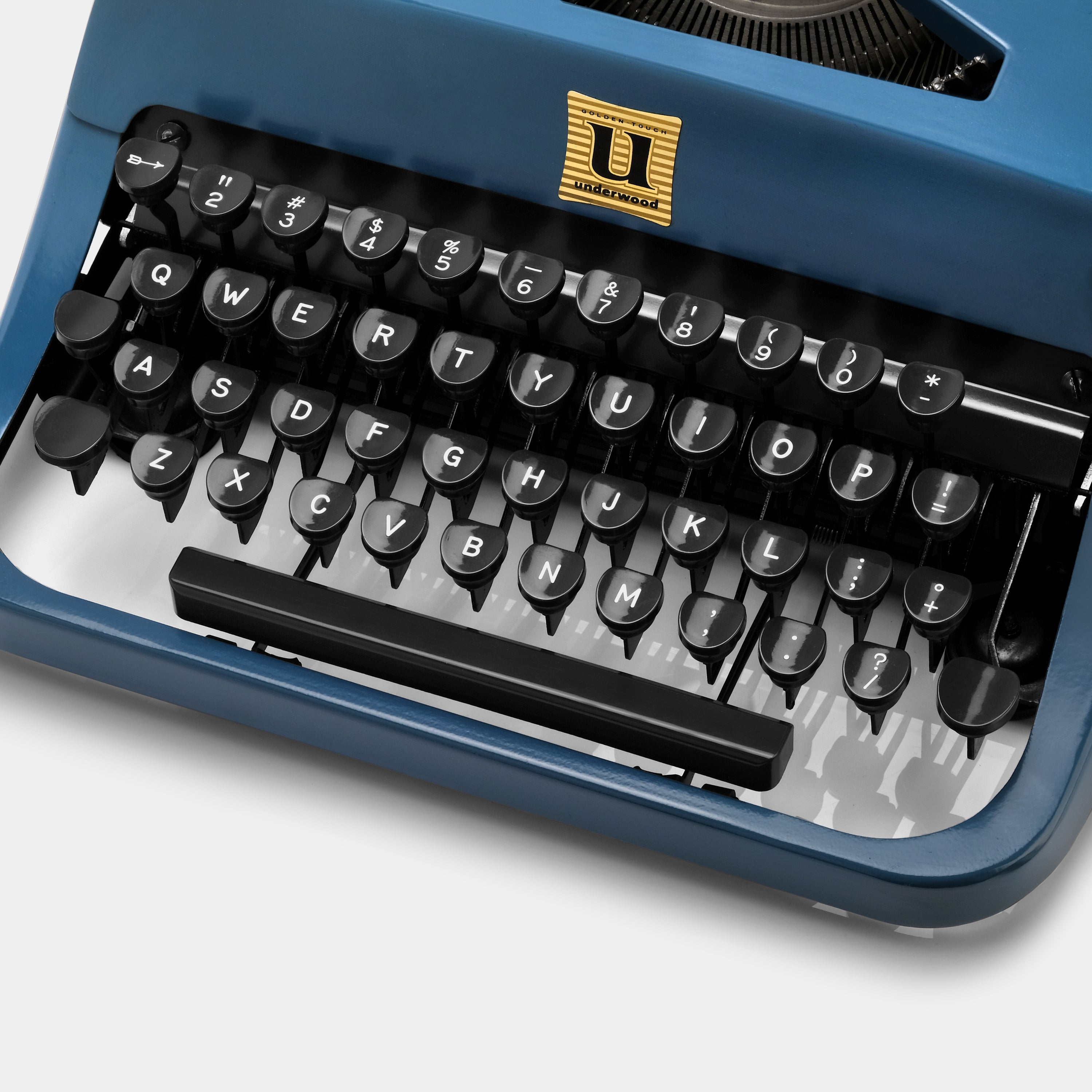Underwood Leader Golden Touch Blue Manual Typewriter and Case