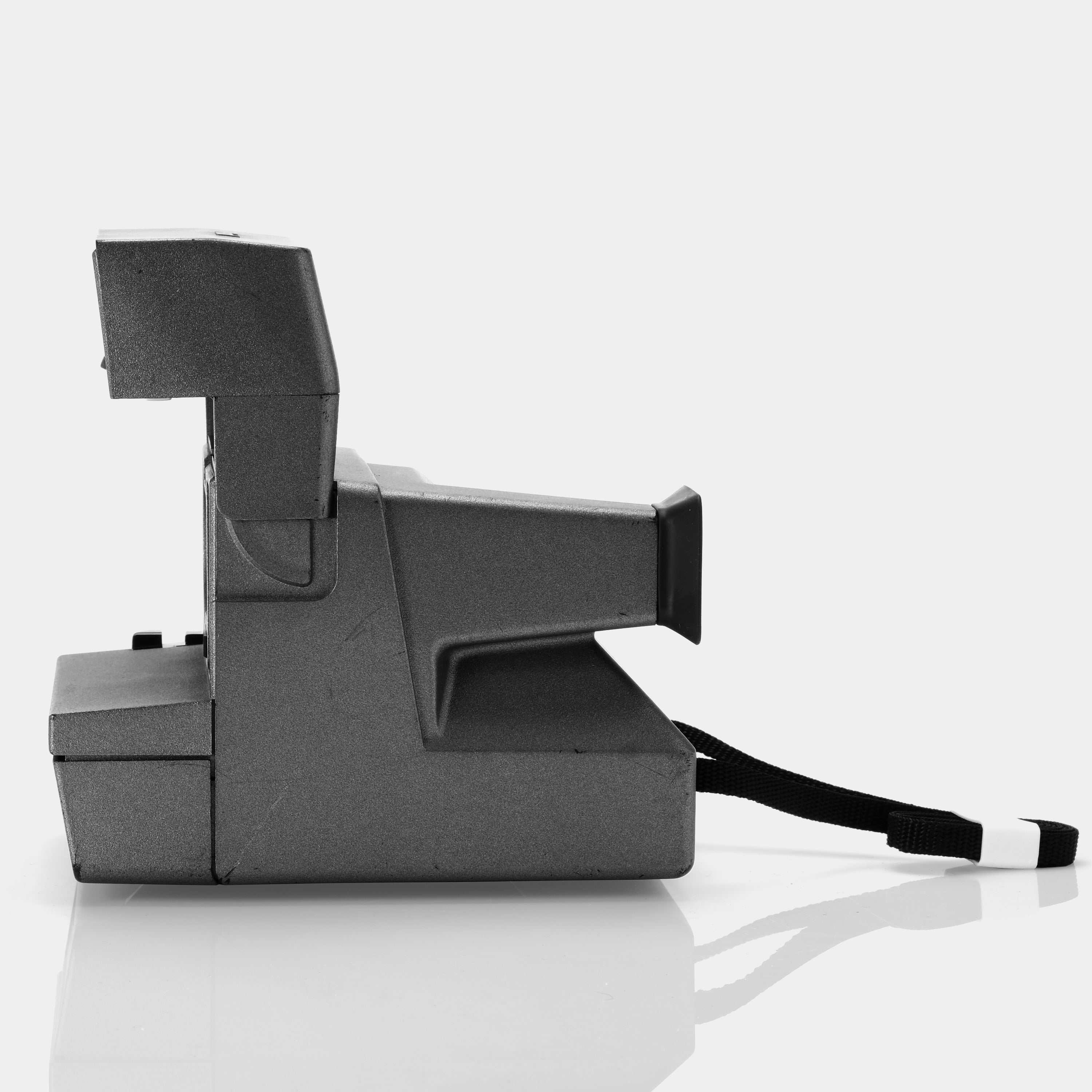 Polaroid 600 Supercolor 670 Deluxe Instant Film Camera