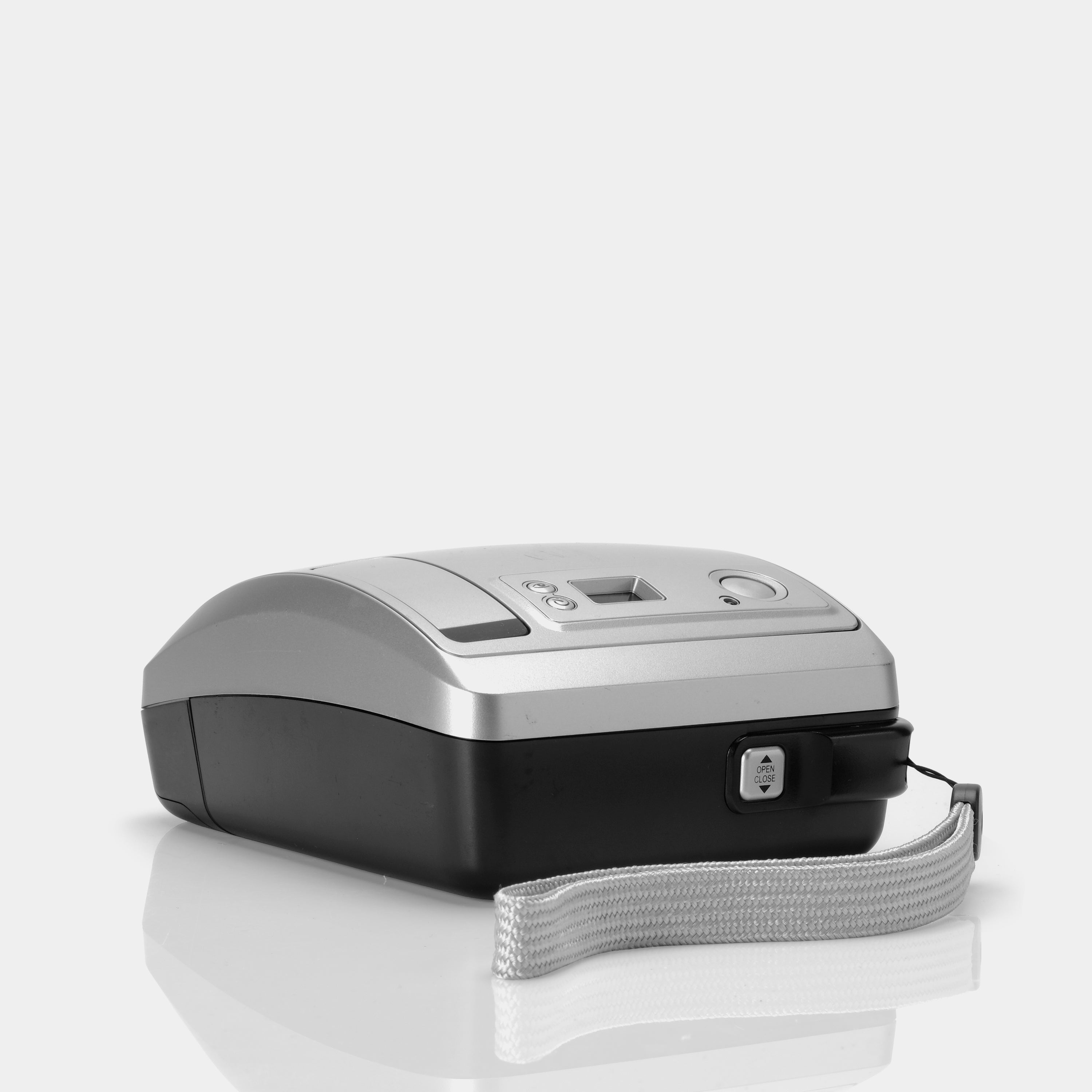 Polaroid One600 "Oravet" Instant Film Camera