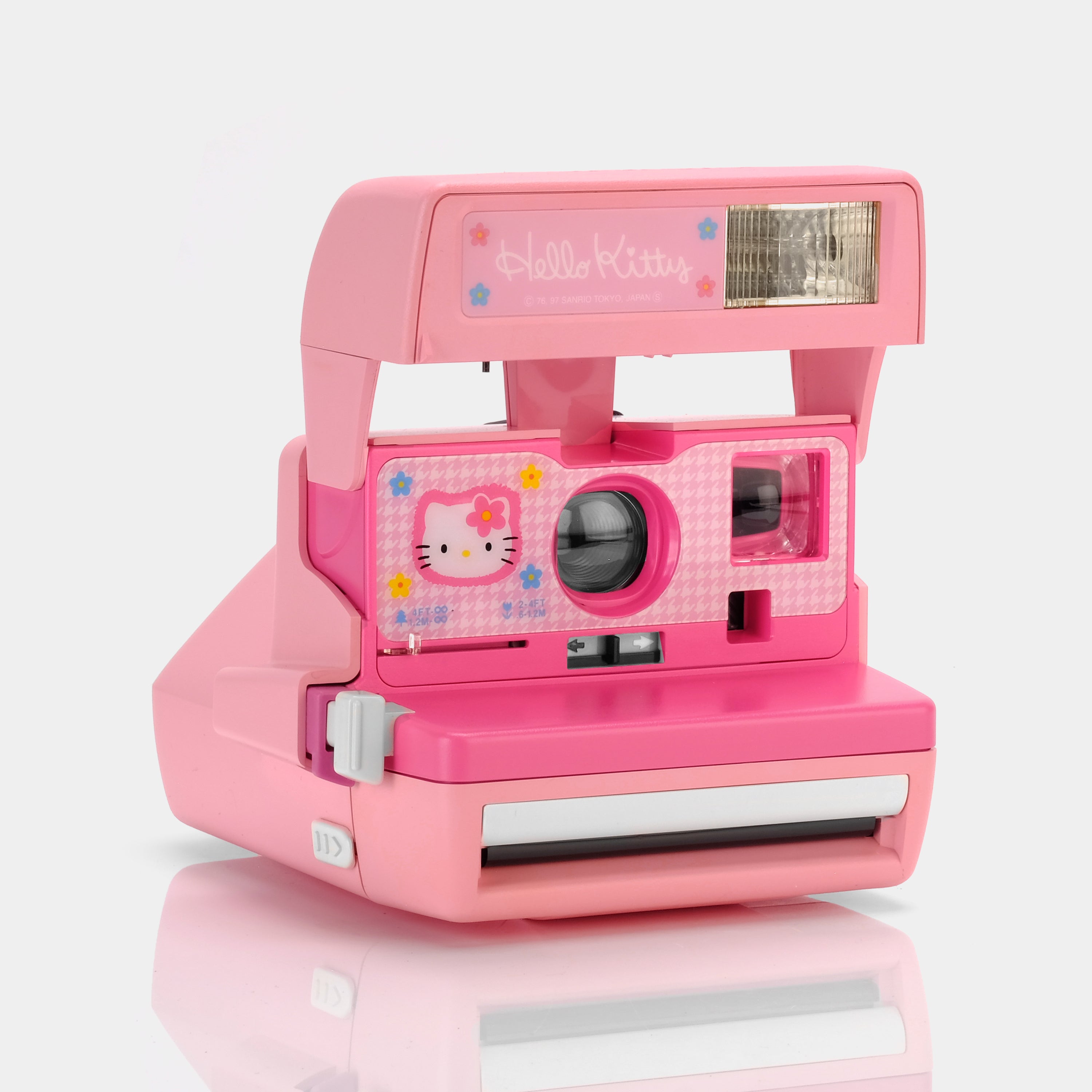 Polaroid 600 90s Hello Kitty Instant Film Camera with Bag