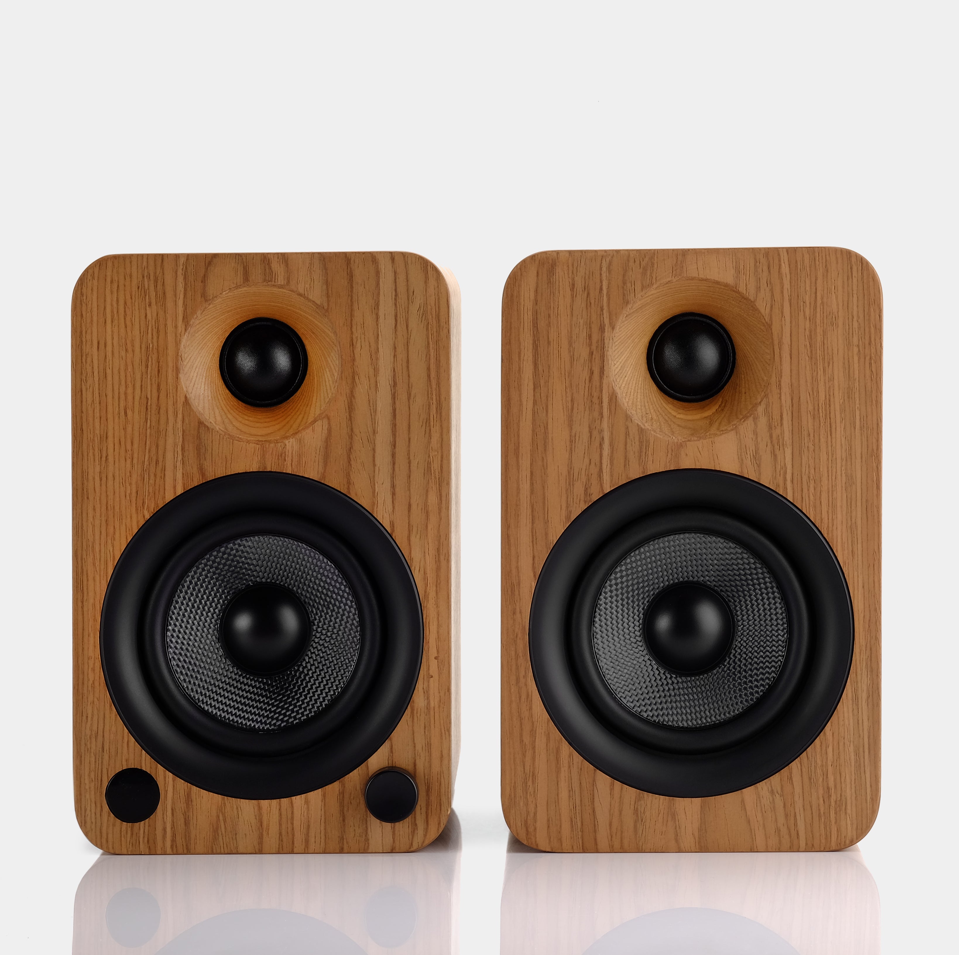 Kanto YU4 Powered Speakers - Walnut