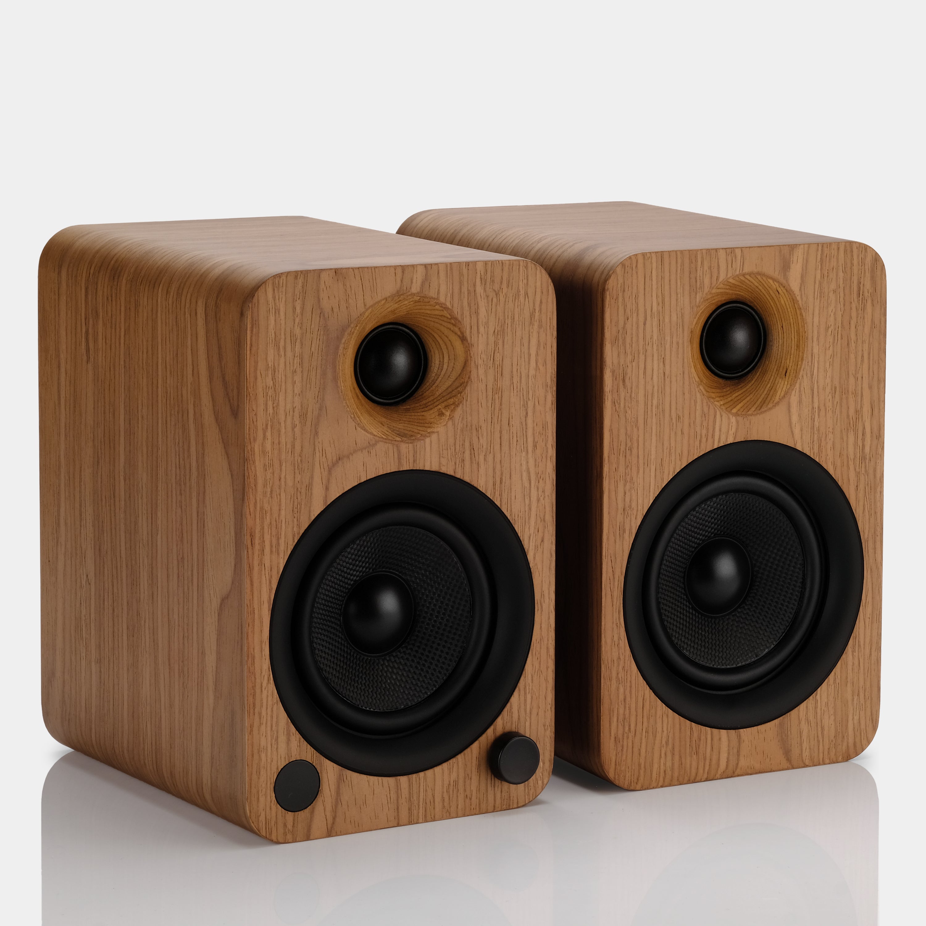 Kanto YU4 Powered Speakers - Walnut
