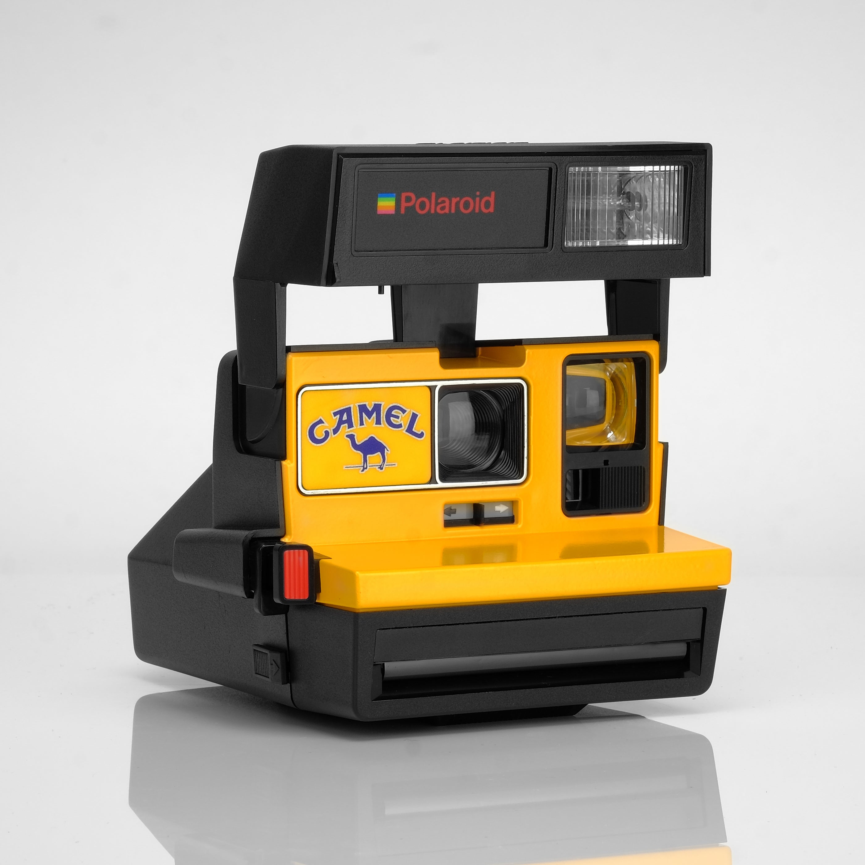 Polaroid 600 Camel Instant Film Camera