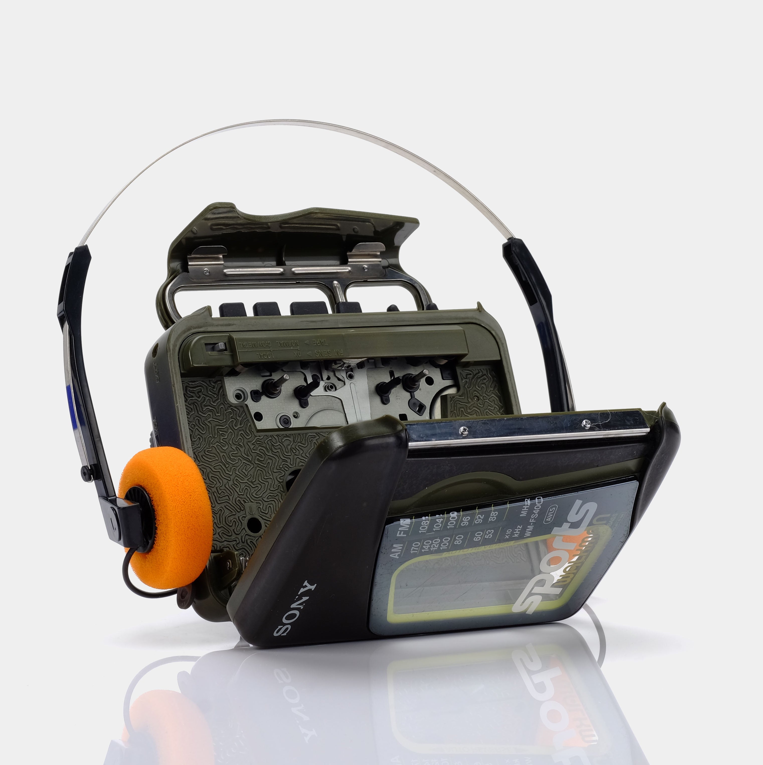 Sony Sports Walkman WM-FS400 AM/FM Portable Cassette Player