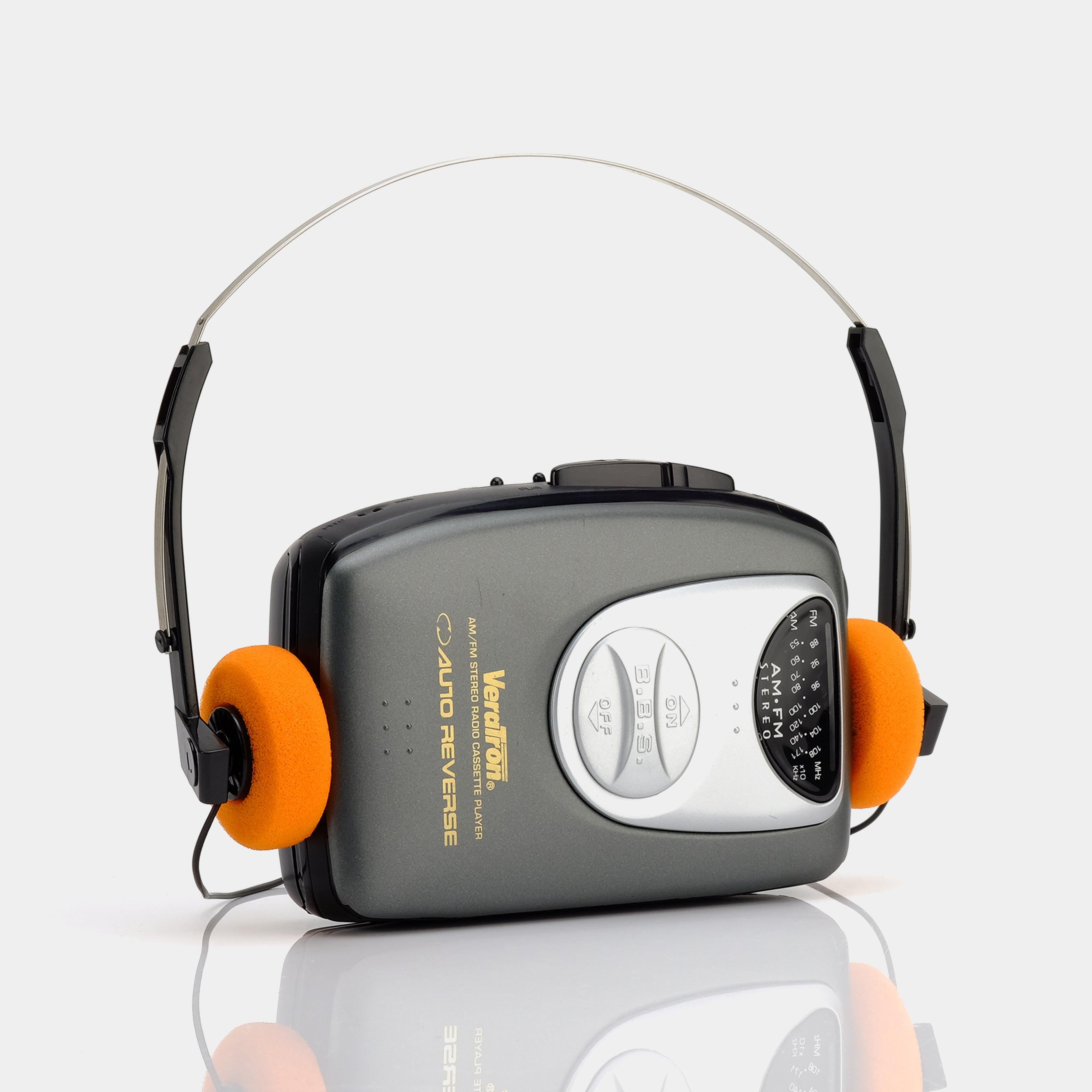 VeraTron AM/FM Portable Cassette Player