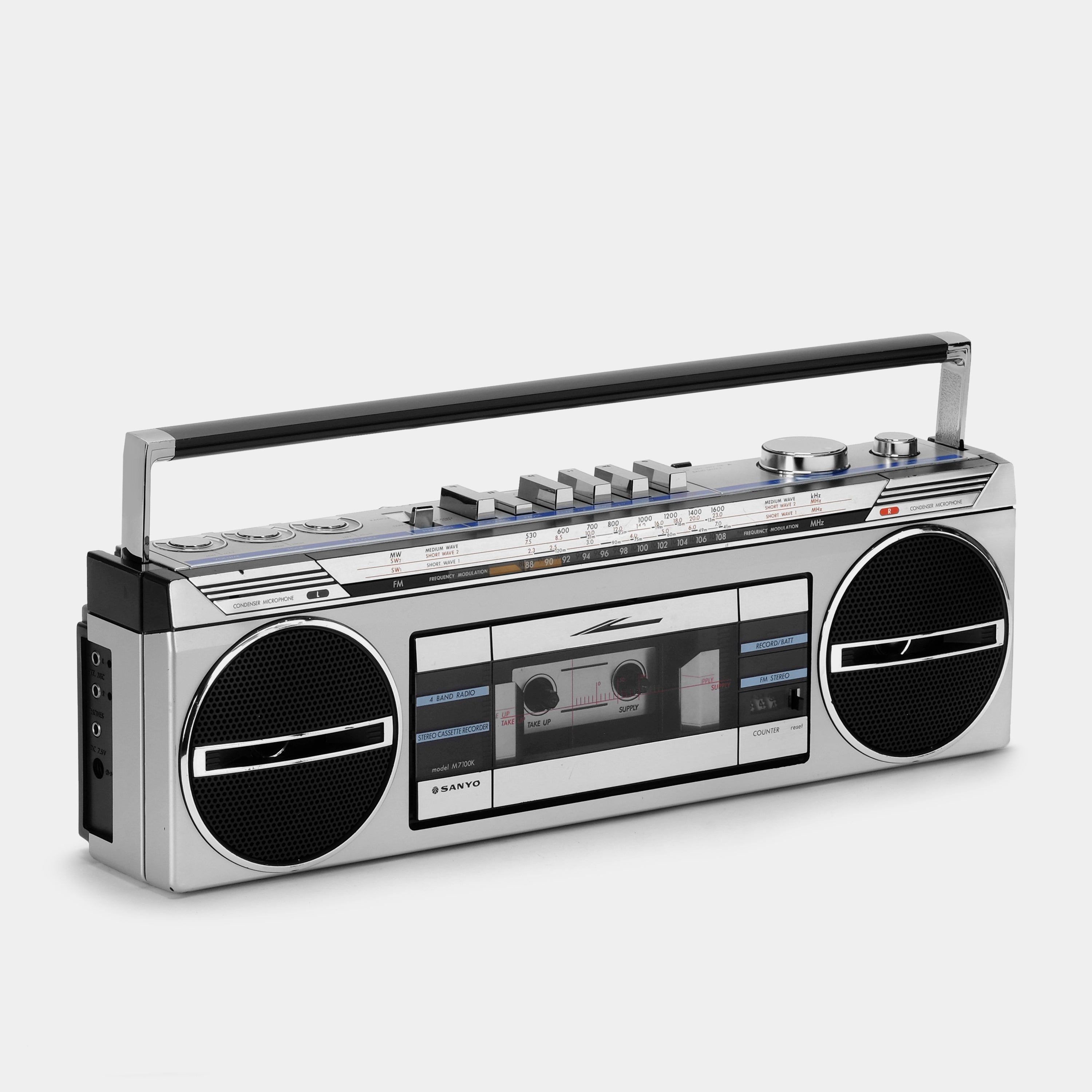 Sanyo M7100K AM/FM Boombox Cassette Recorder and Player