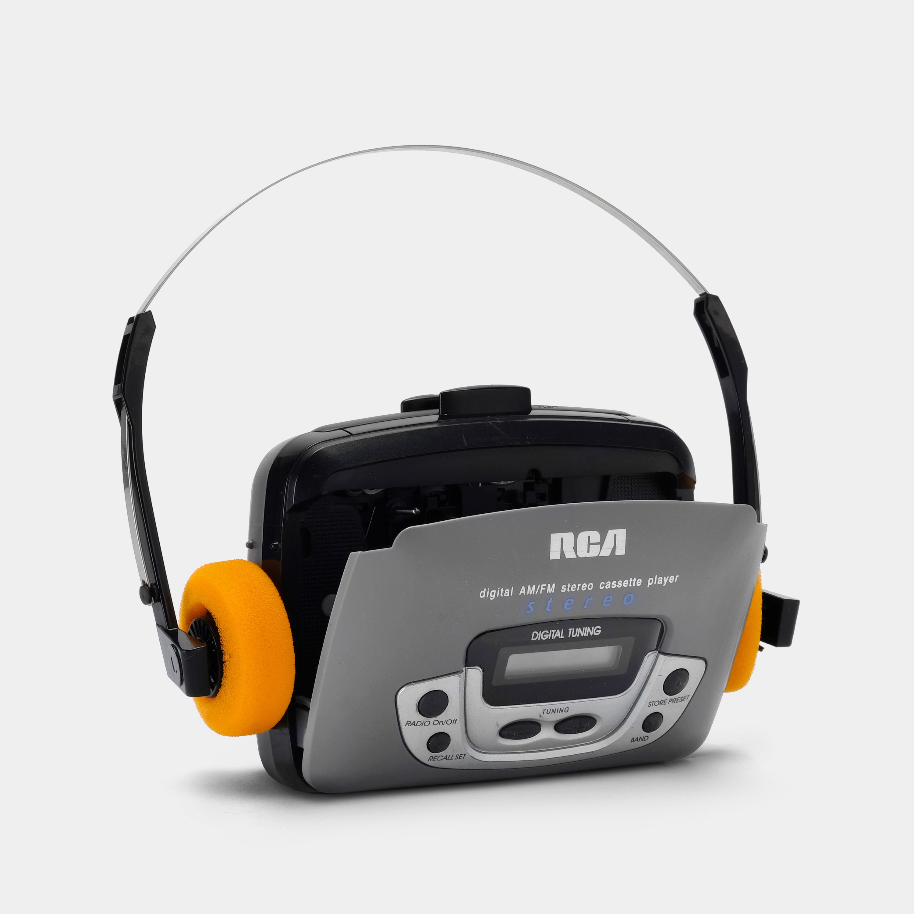 RCA RP-1872A AM/FM Stereo Portable Cassette Player