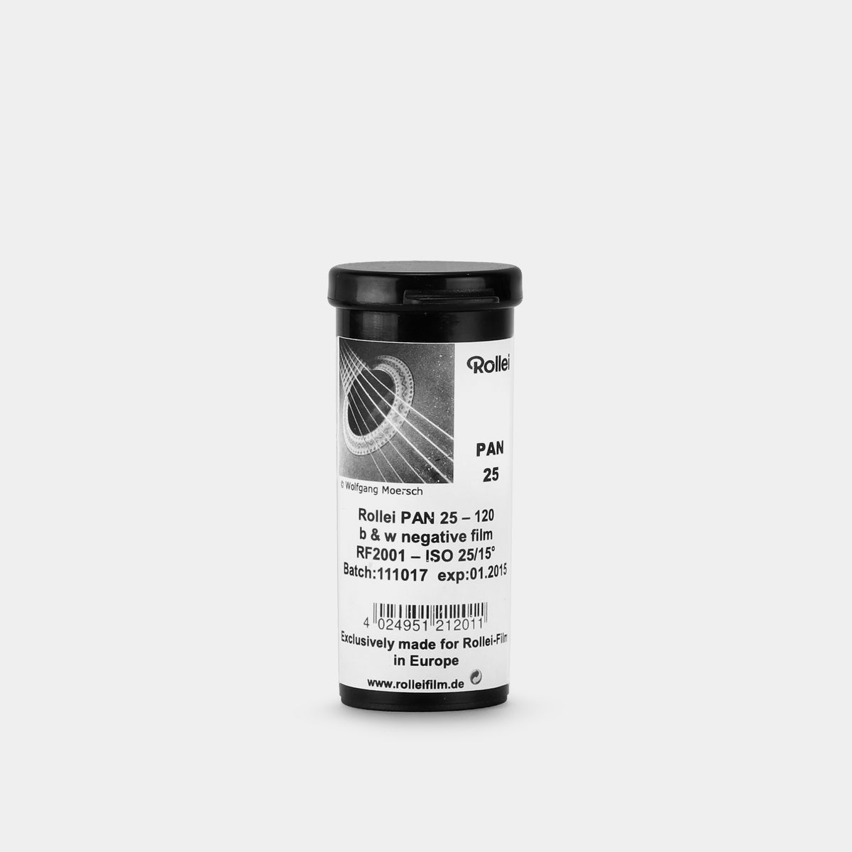 Expired Rollei Pan 25 B&W 120 Film (Expiration 2015-01)