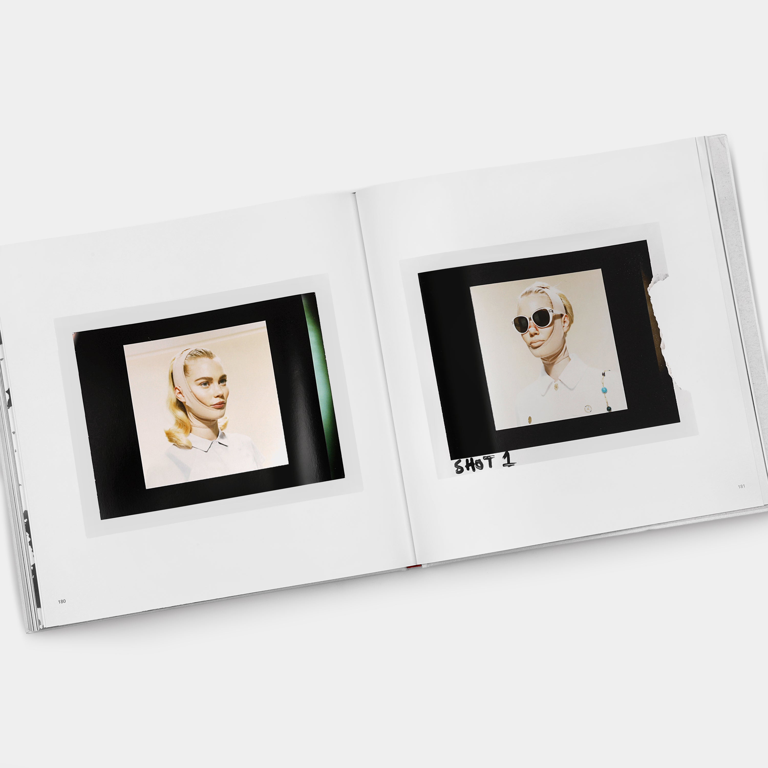 Polaroid Books – Retrospekt