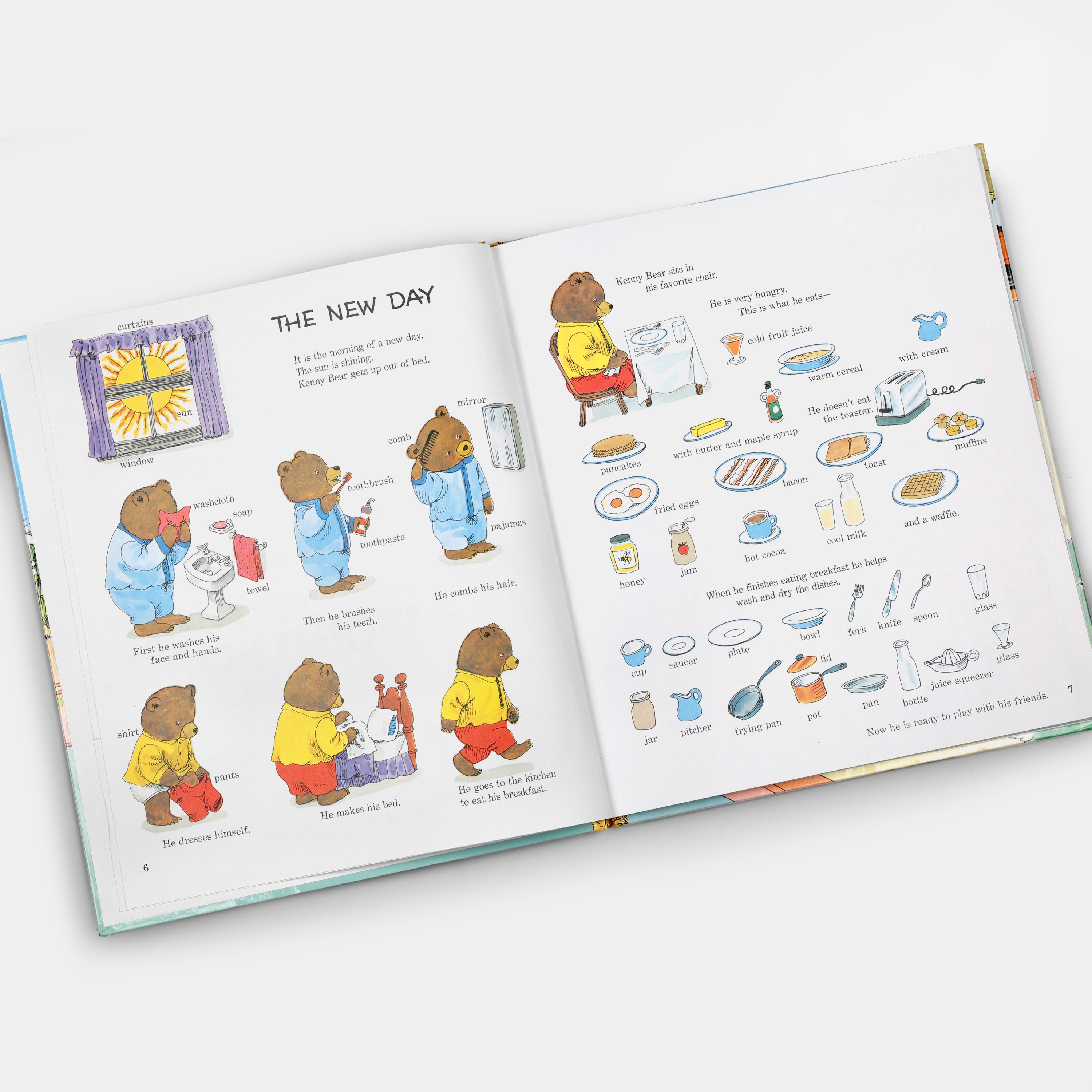 Richard Scarry's Best Word Book Ever Book