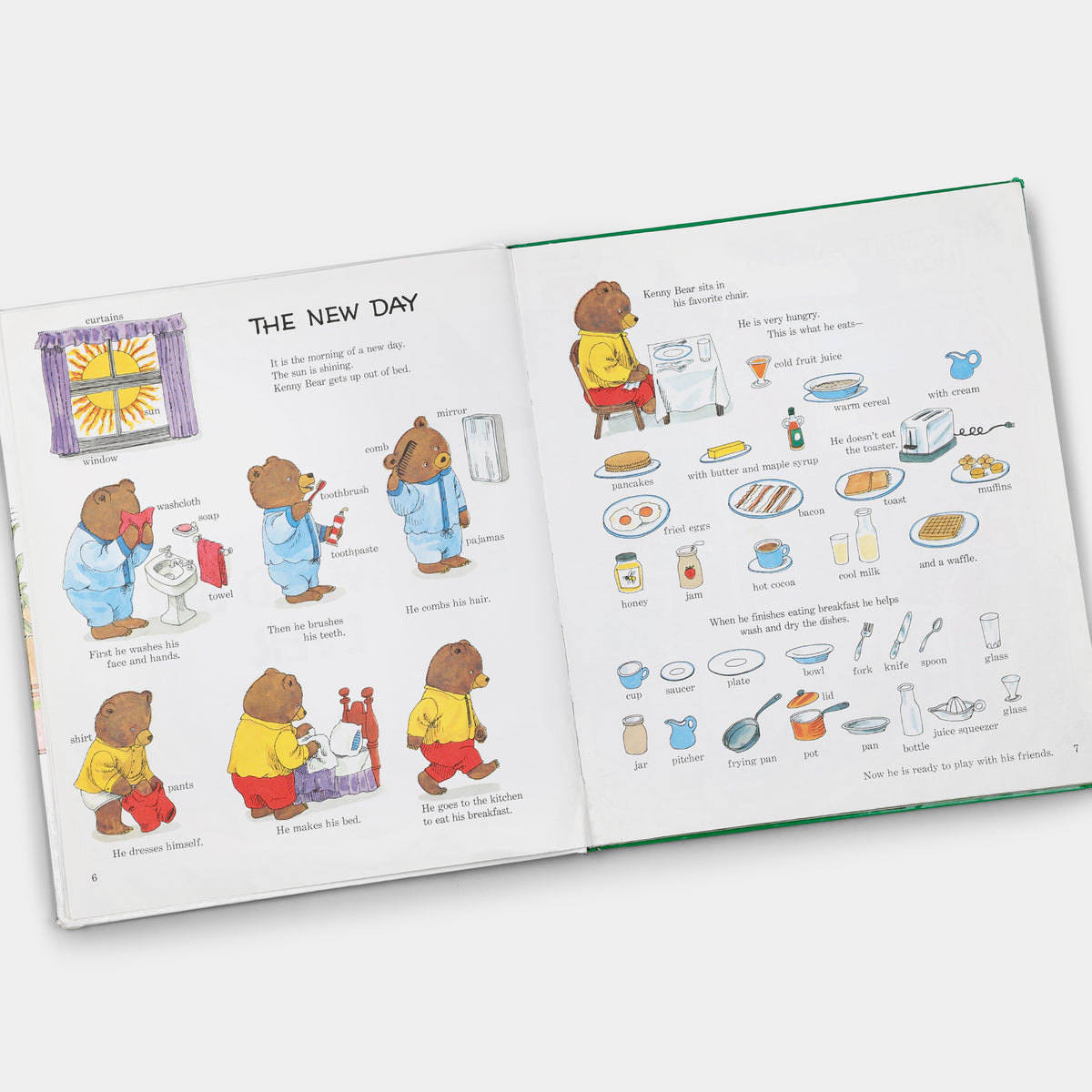 Richard Scarry's Best Word Book Ever Book