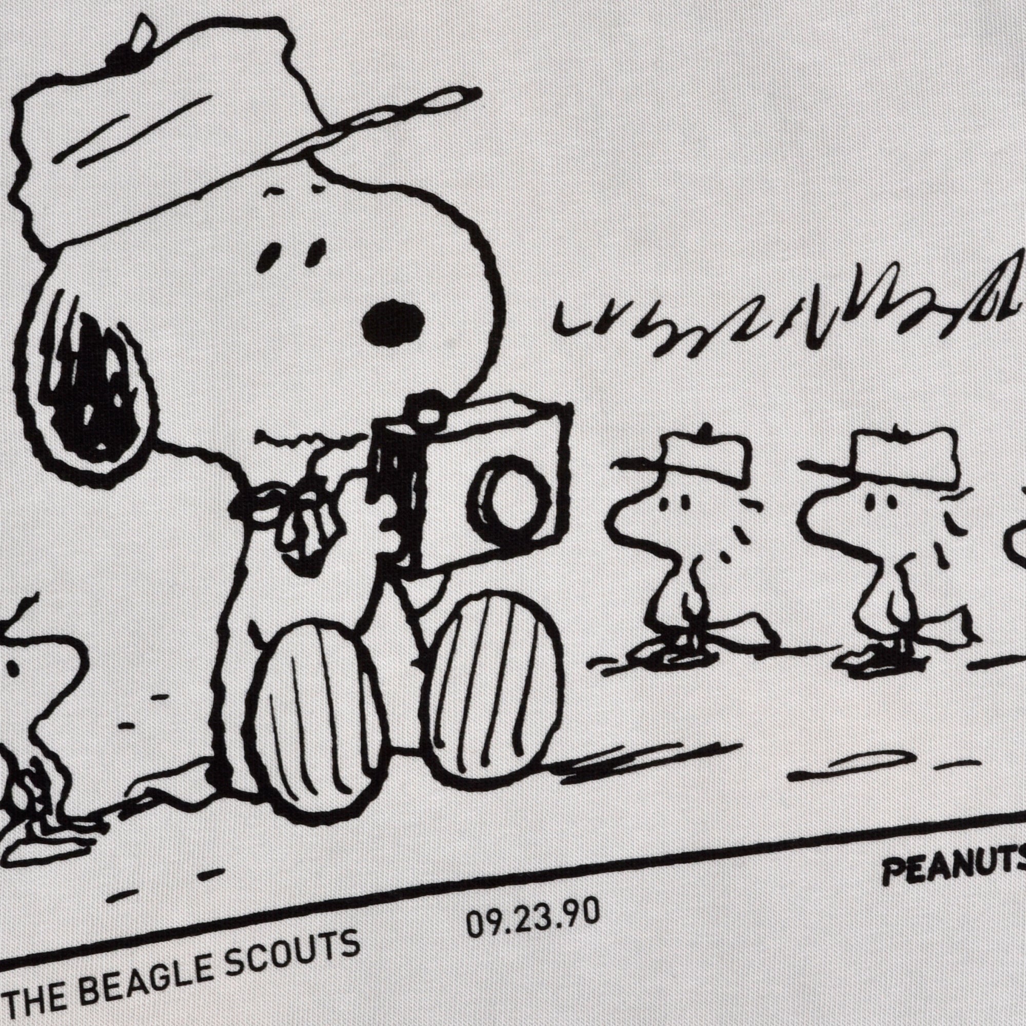 Peanuts x Retrospekt Beagle Scouts Camera T-Shirt