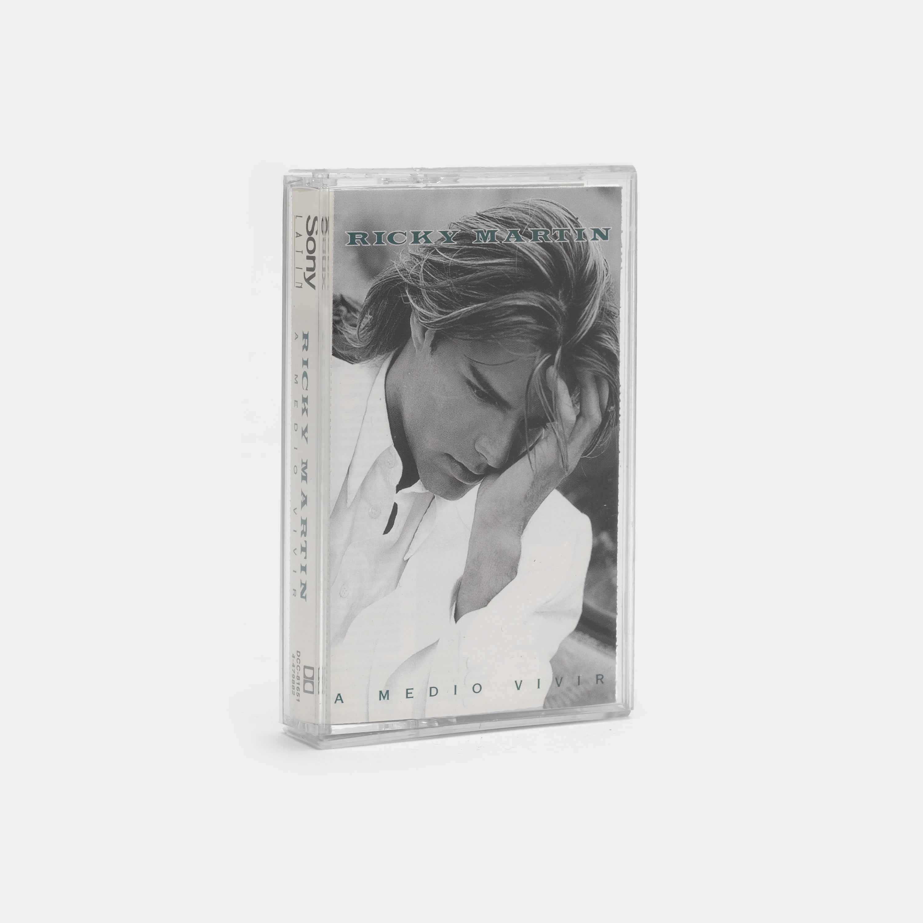 Ricky Martin - A Medio Vivir Cassette Tape