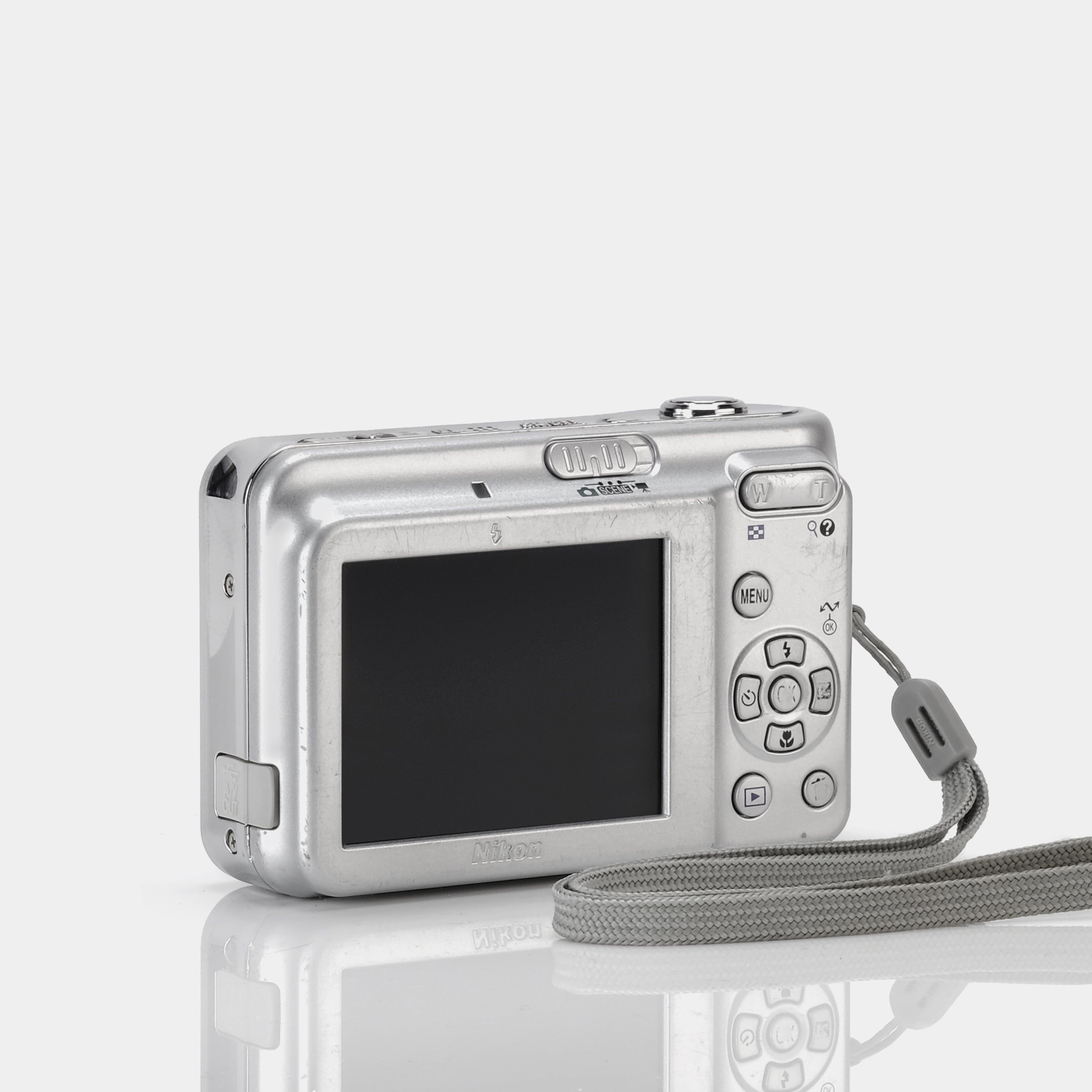 Nikon Coolpix L5 Point and Shoot Digital Camera