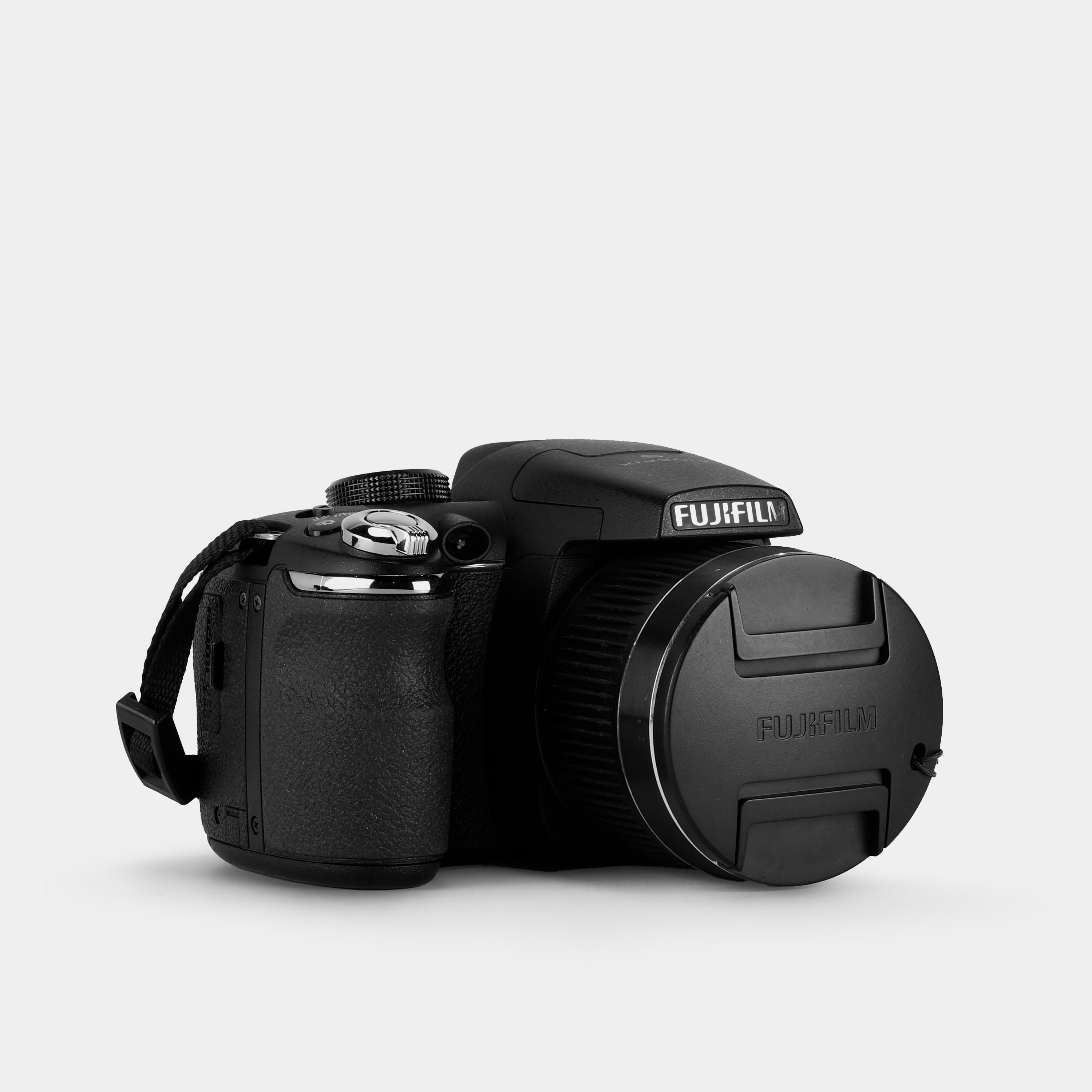 Fujifilm Finepix S3200 Point and Shoot Digital Camera