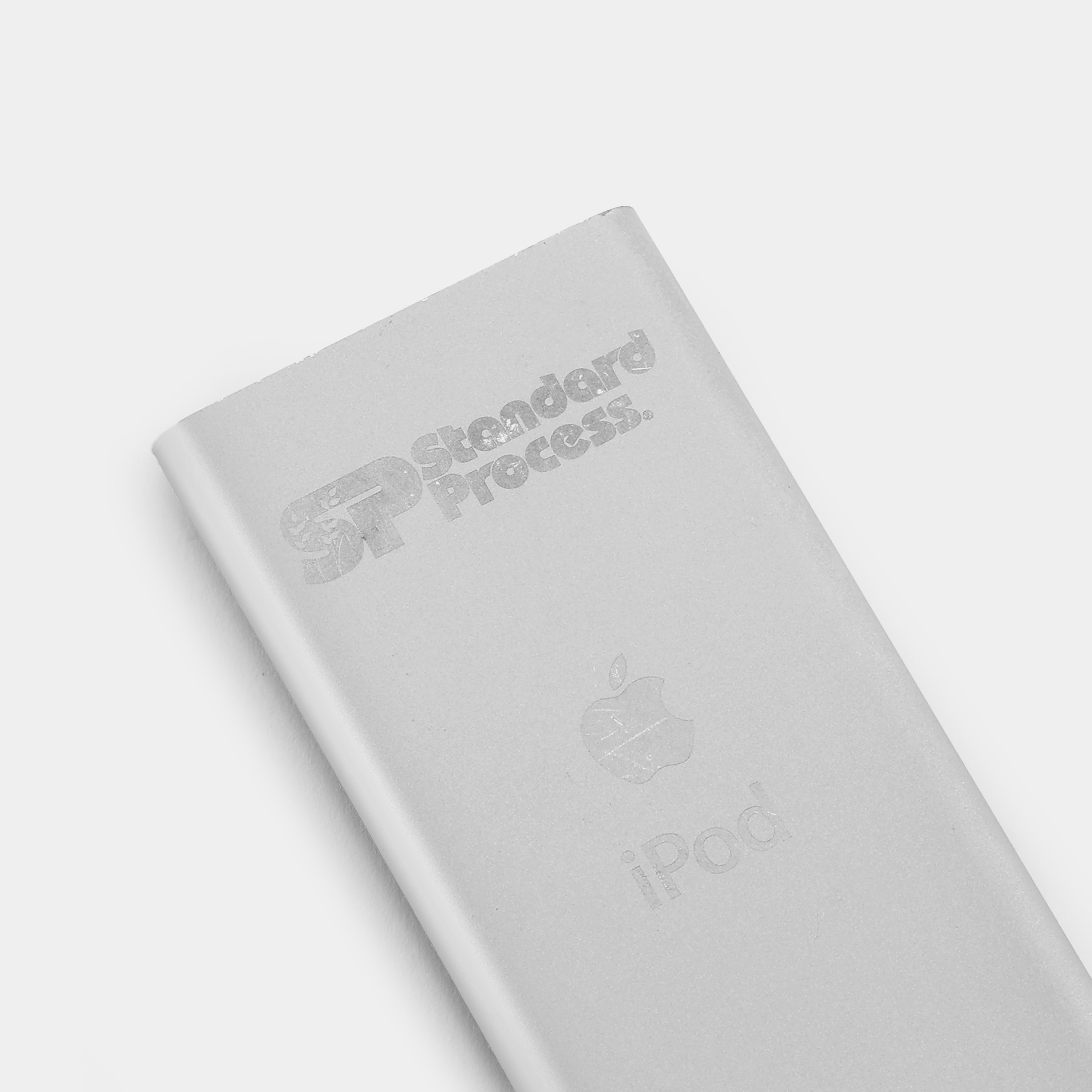 Apple iPod Nano (2nd Generation) 4GB MP3 Player - Random Engraving - Thumbnail 2