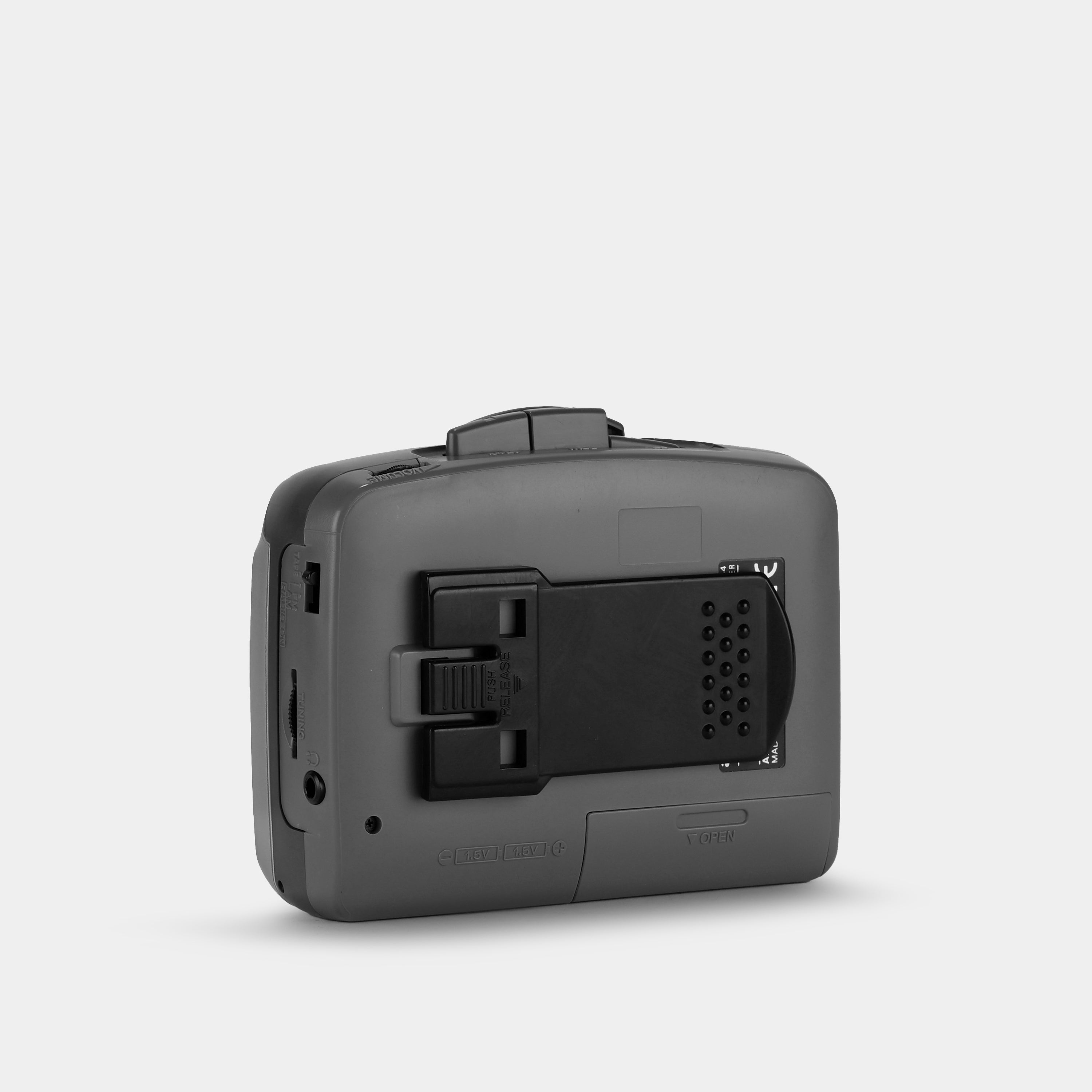 Aiwa TA164 AM/FM Portable Cassette Player