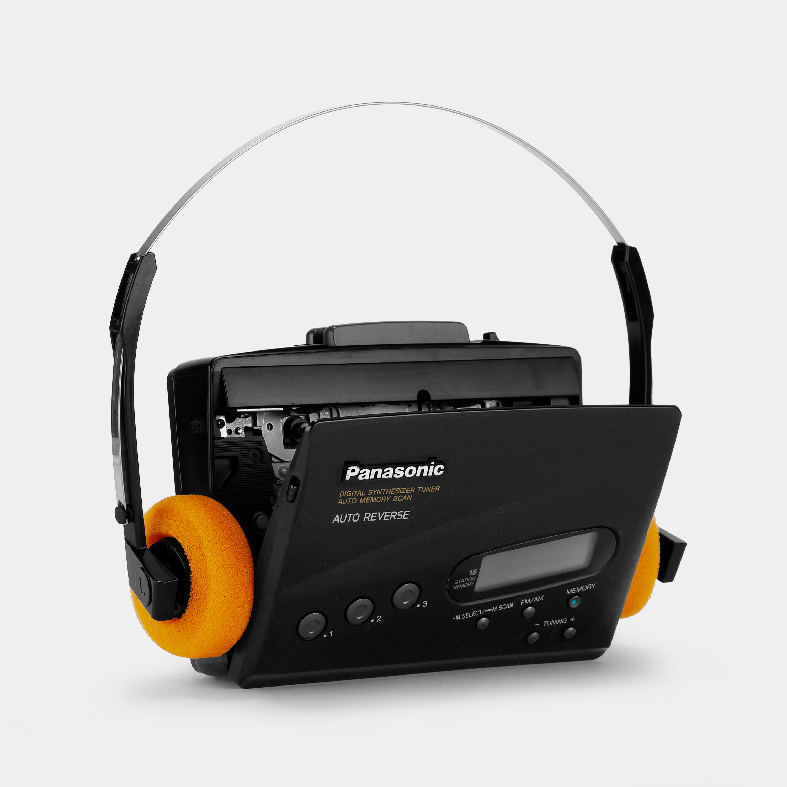 Panasonic RQ-V180 AM/FM Stereo Cassette Player – Retrospekt