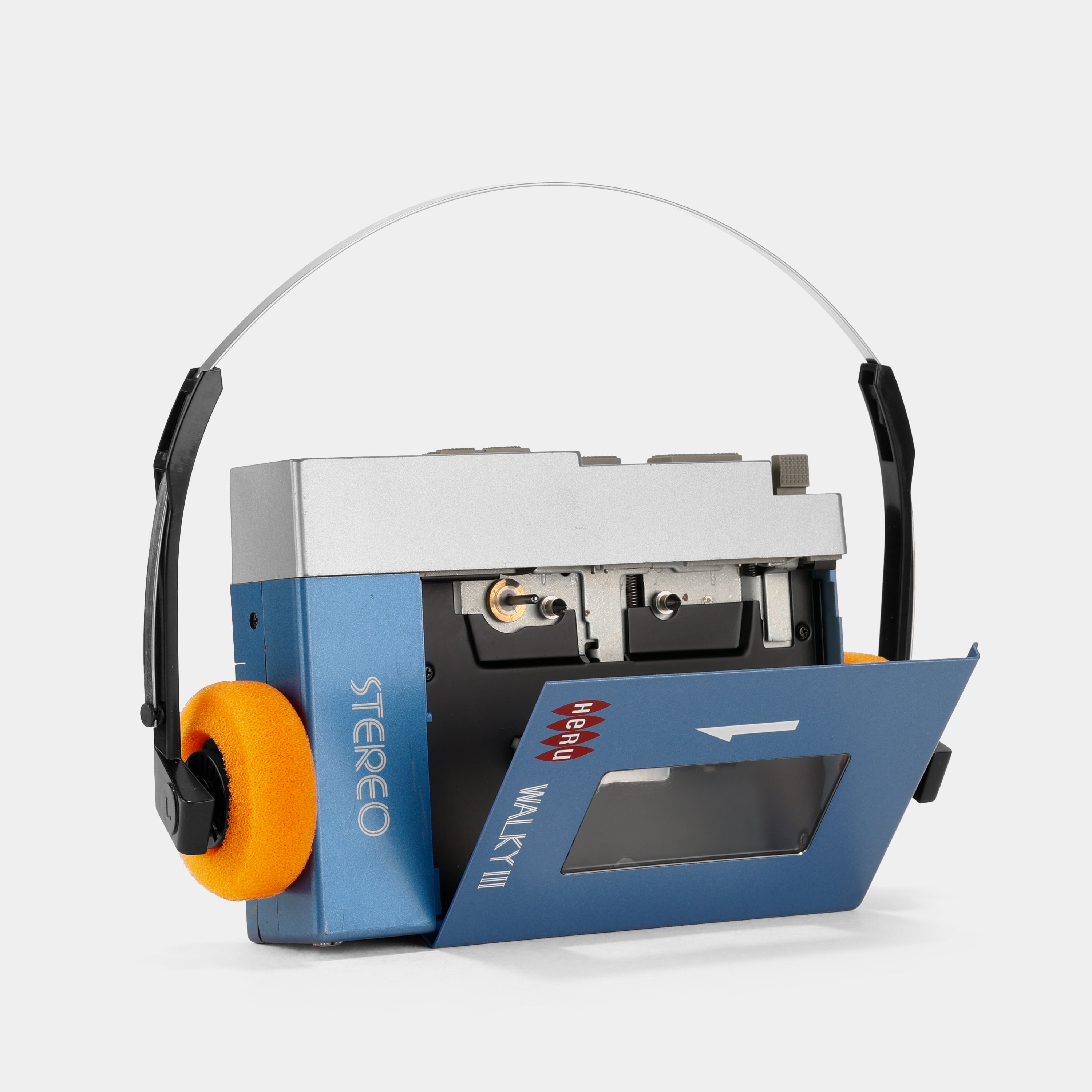 Heru Walky III Portable Cassette Player – Retrospekt