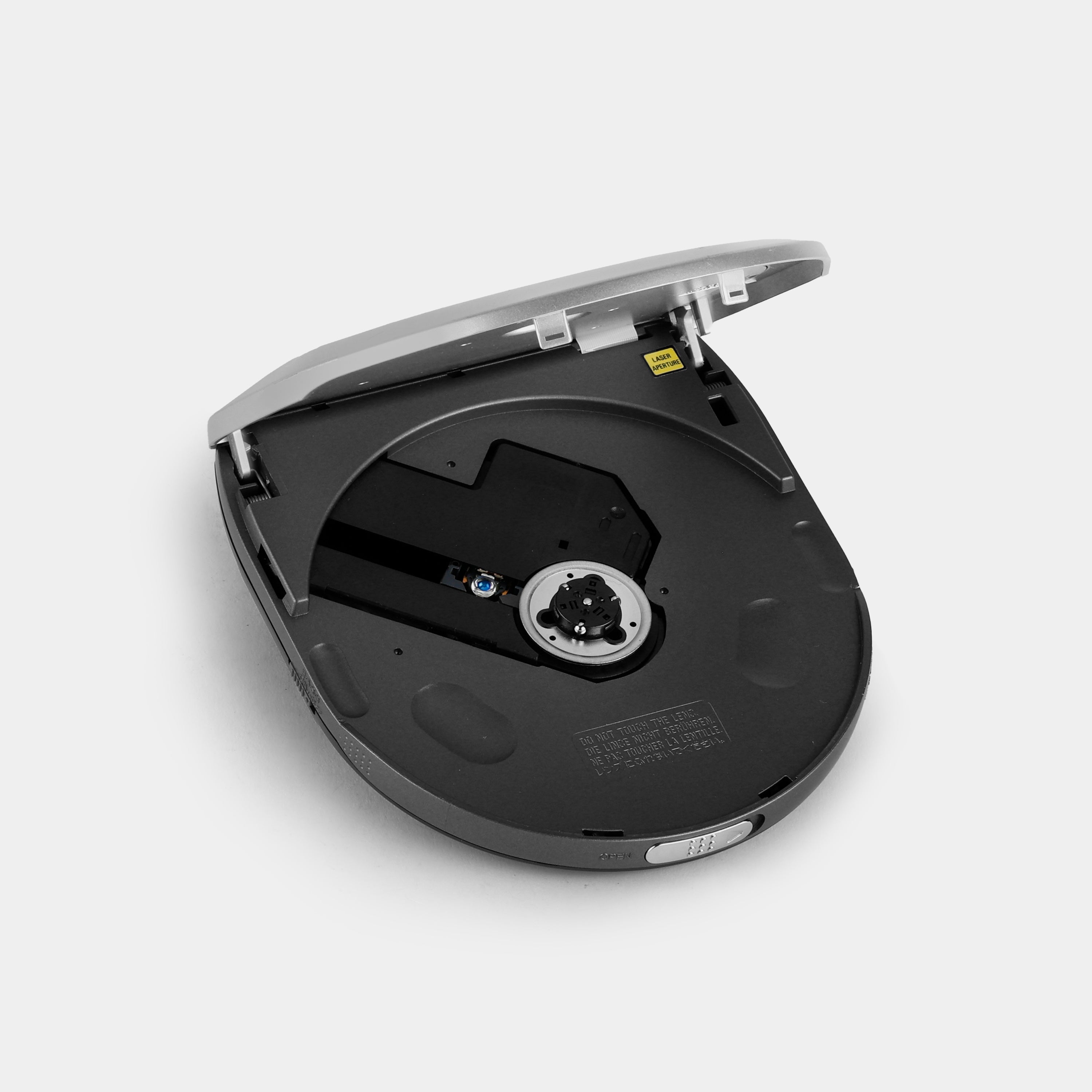 Aiwa XP-R100 AM/FM Stereo Portable CD Player