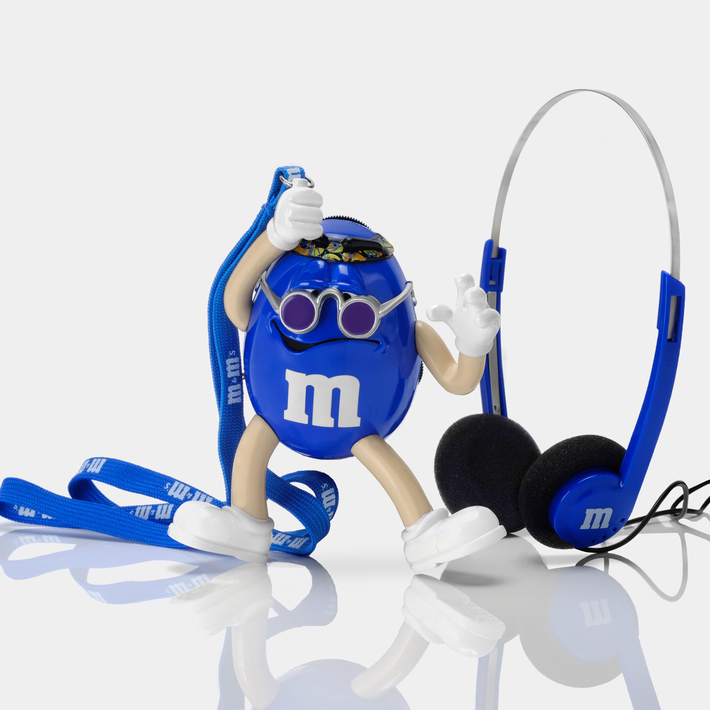 M&M's Groovy Blue Radio