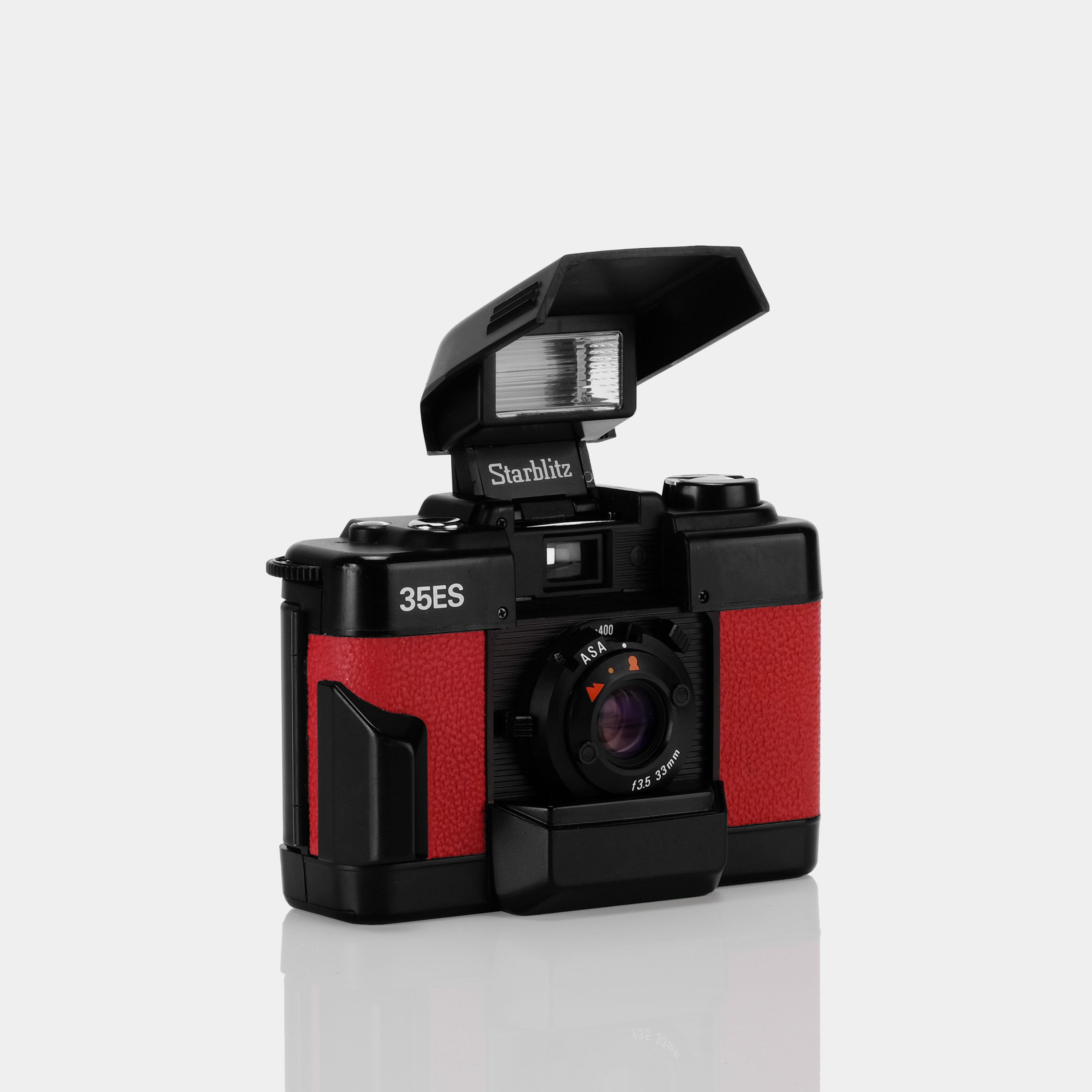 Starblitz 35ES 35mm Scale Focusing Film Camera