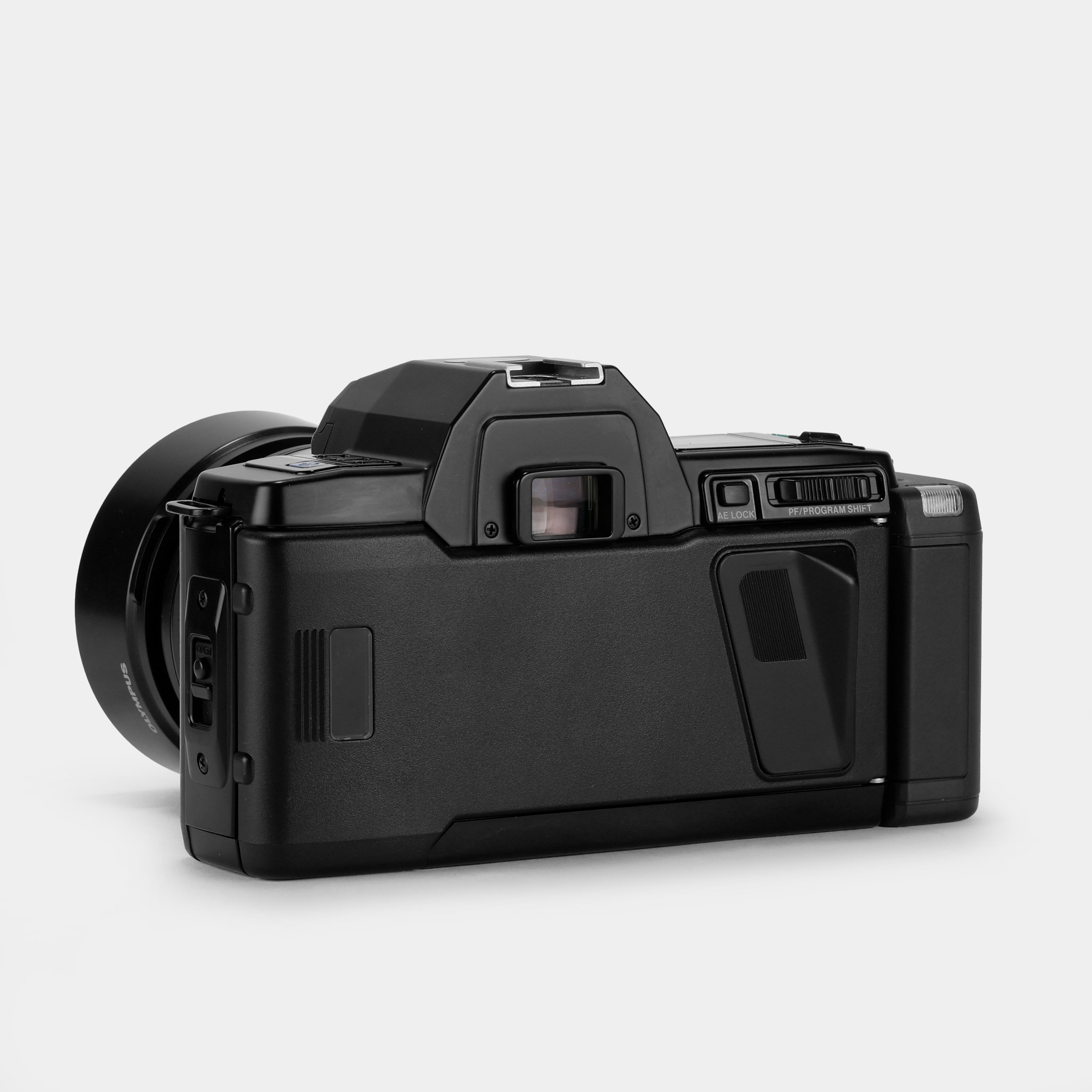 Olympus OM-77AF 35mm SLR Film Camera – Retrospekt