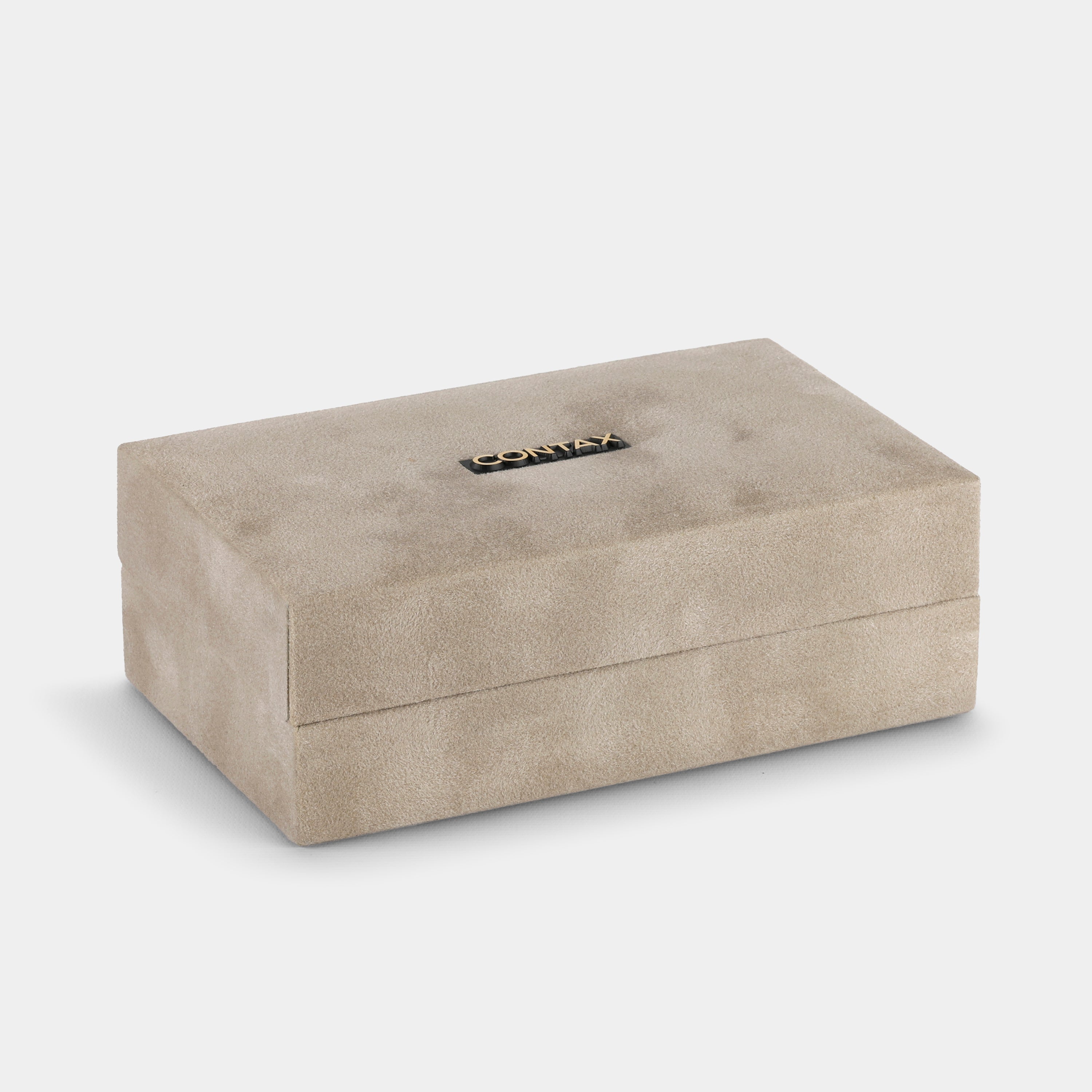 Contax T2 35mm Point and Shoot Film Camera with Case