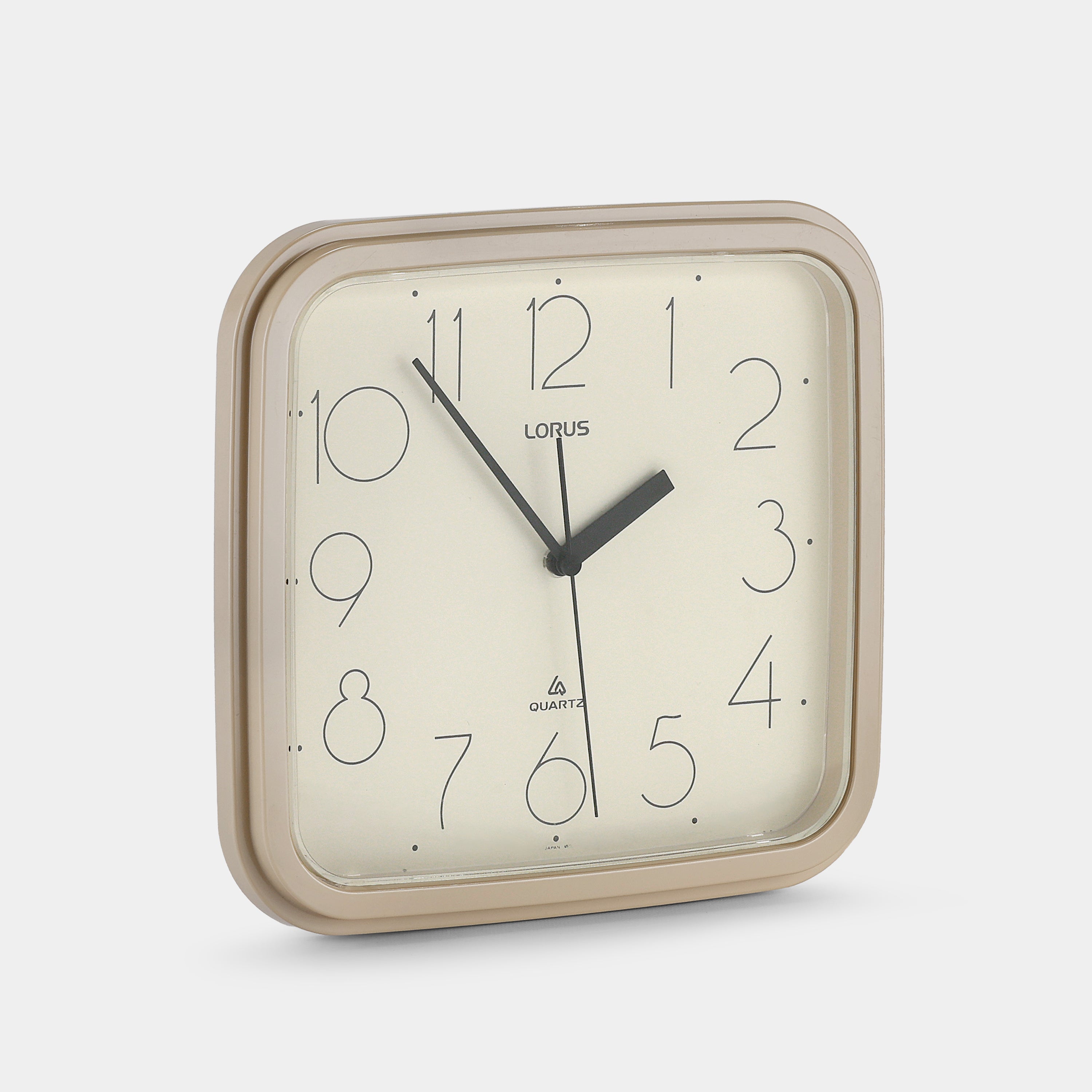 Lorus Quartz Analog Beige Wall Clock