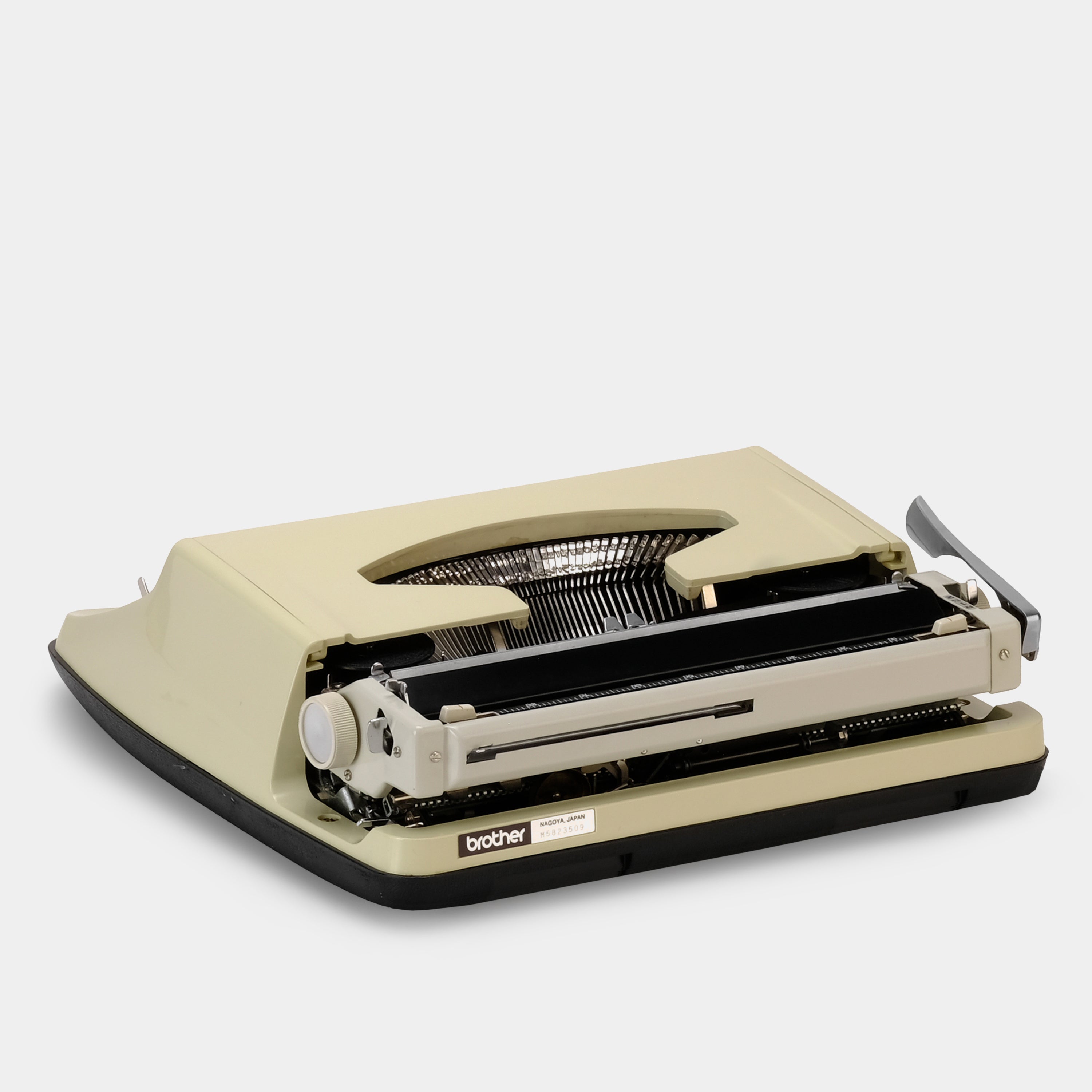 Brother Activator 800T Beige Manual Typewriter and Case