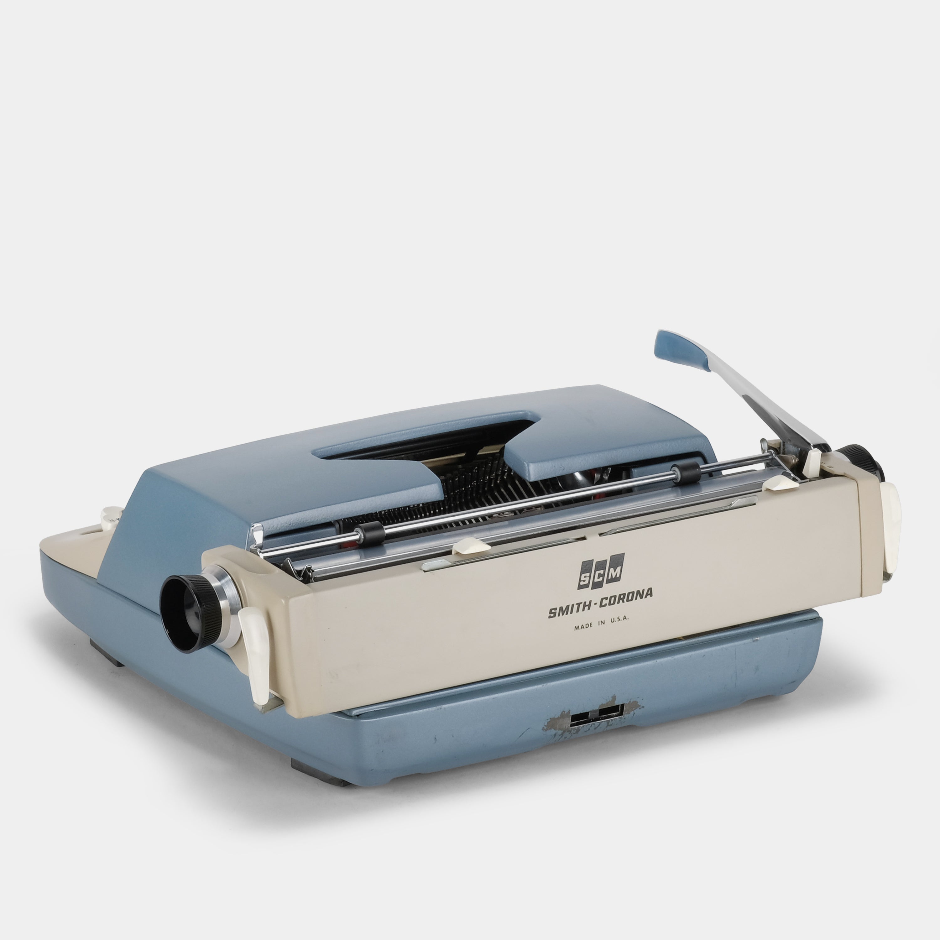 Smith-Corona Classic 12 Blue Manual Typewriter – Retrospekt