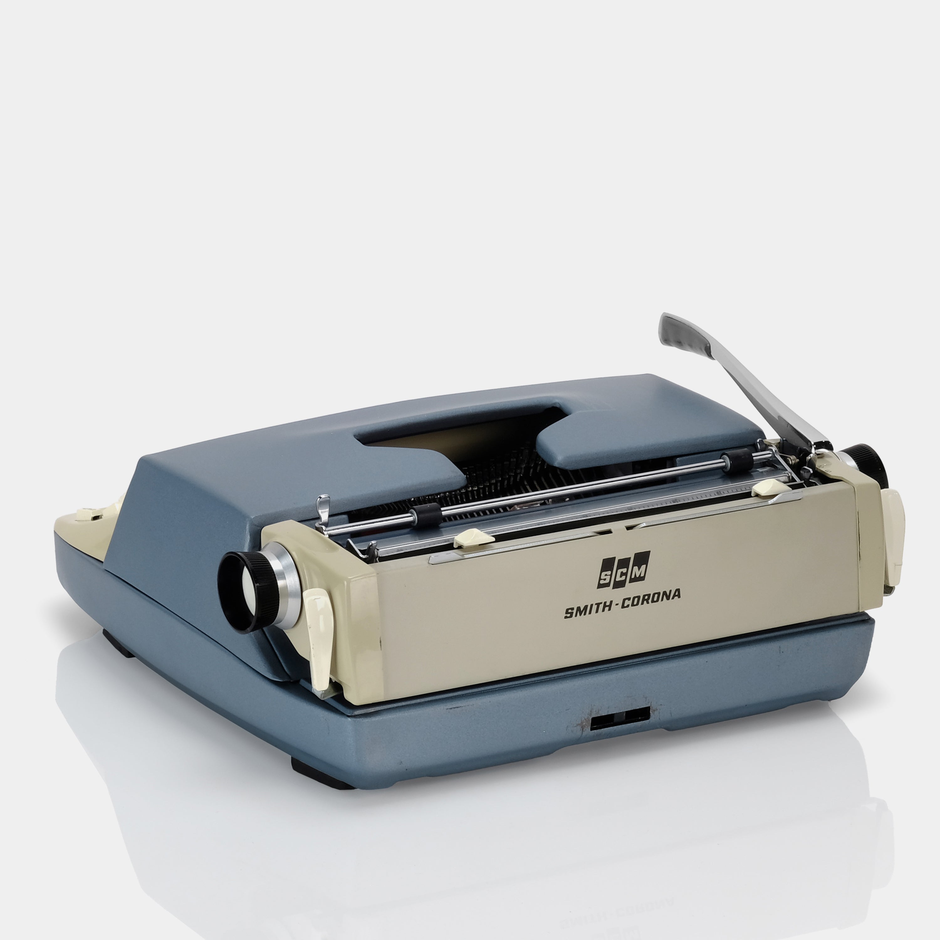 Smith-Corona Galaxie II Blue Manual Typewriter and Case