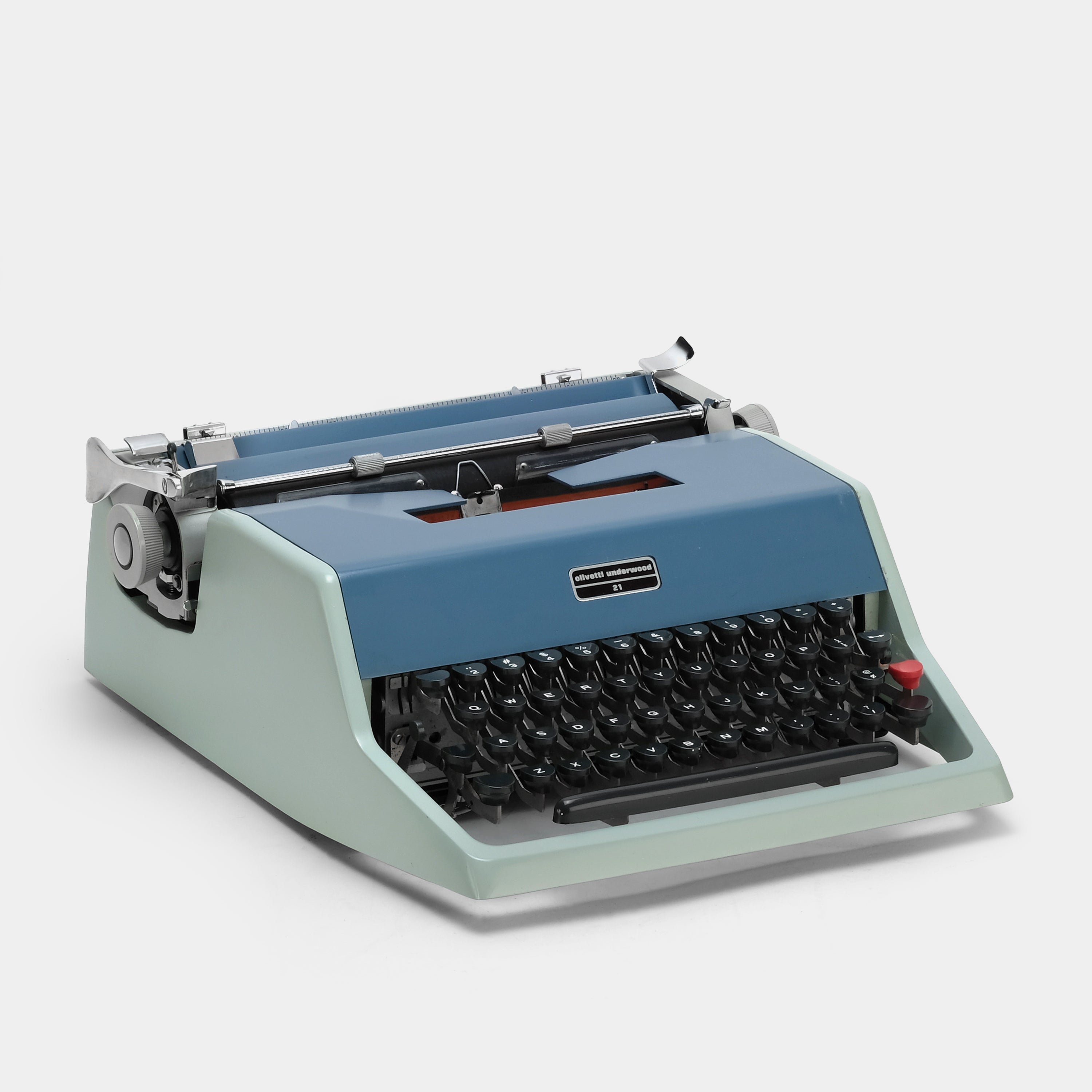 Olivetti Underwood 21 Blue Manual Typewriter and Case