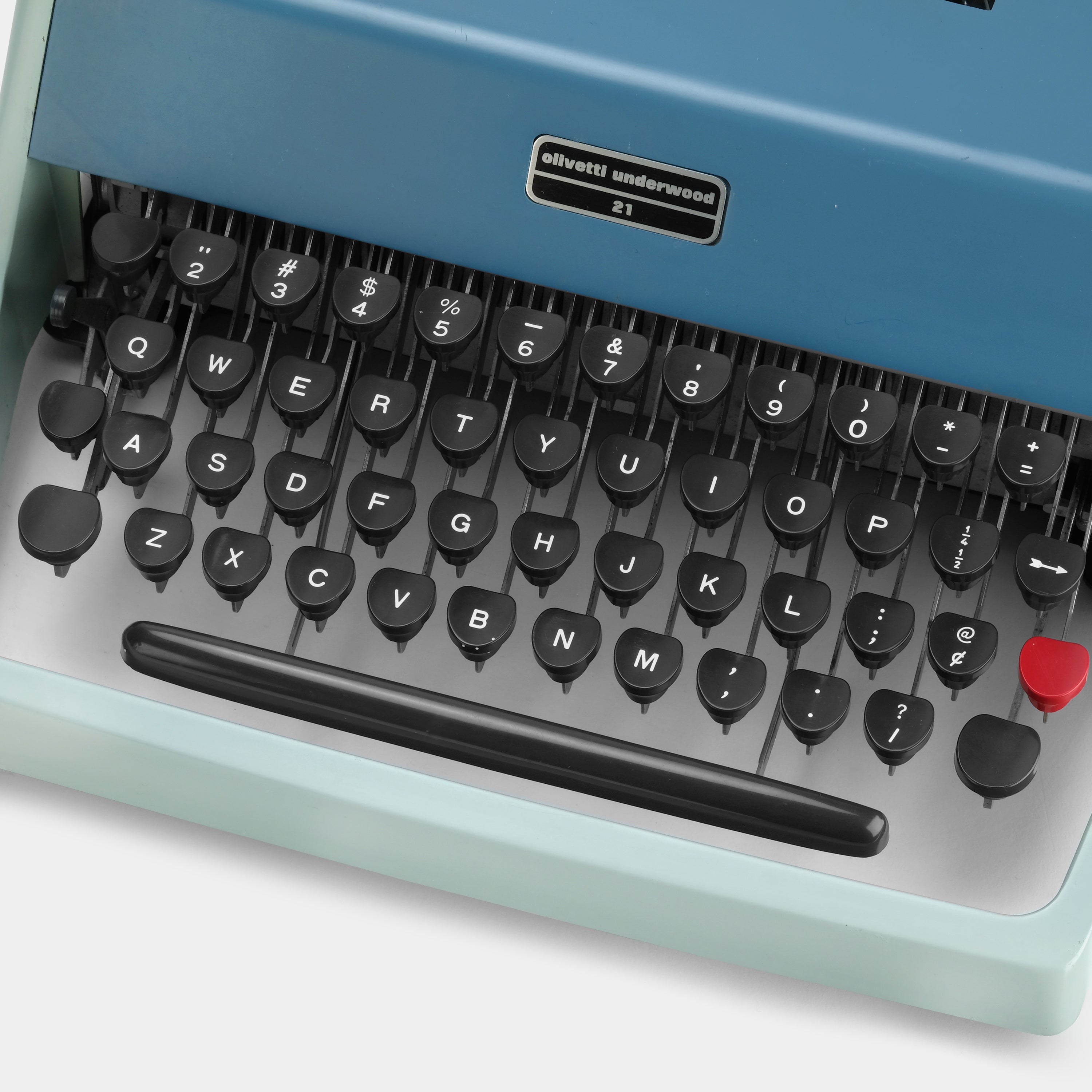 Olivetti Underwood 21 Blue Manual Typewriter and Case