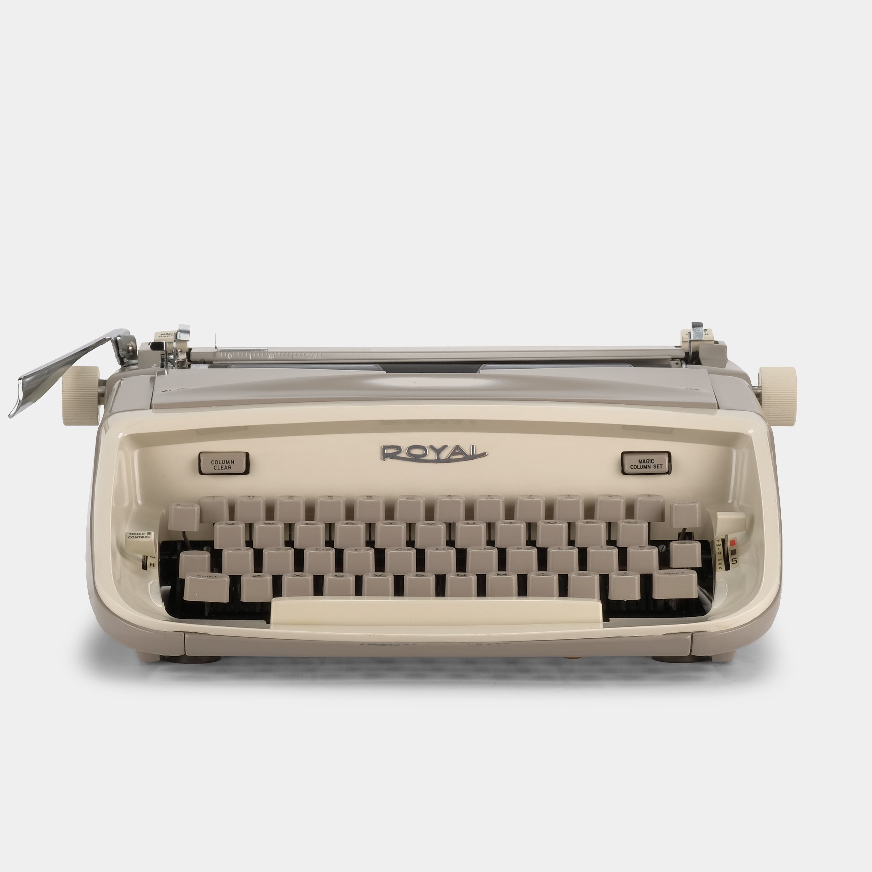 Royal Safari Tan Manual Typewriter and Case