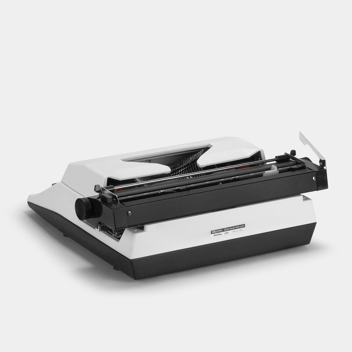 Swintec 1200 White Manual Typewriter and Case