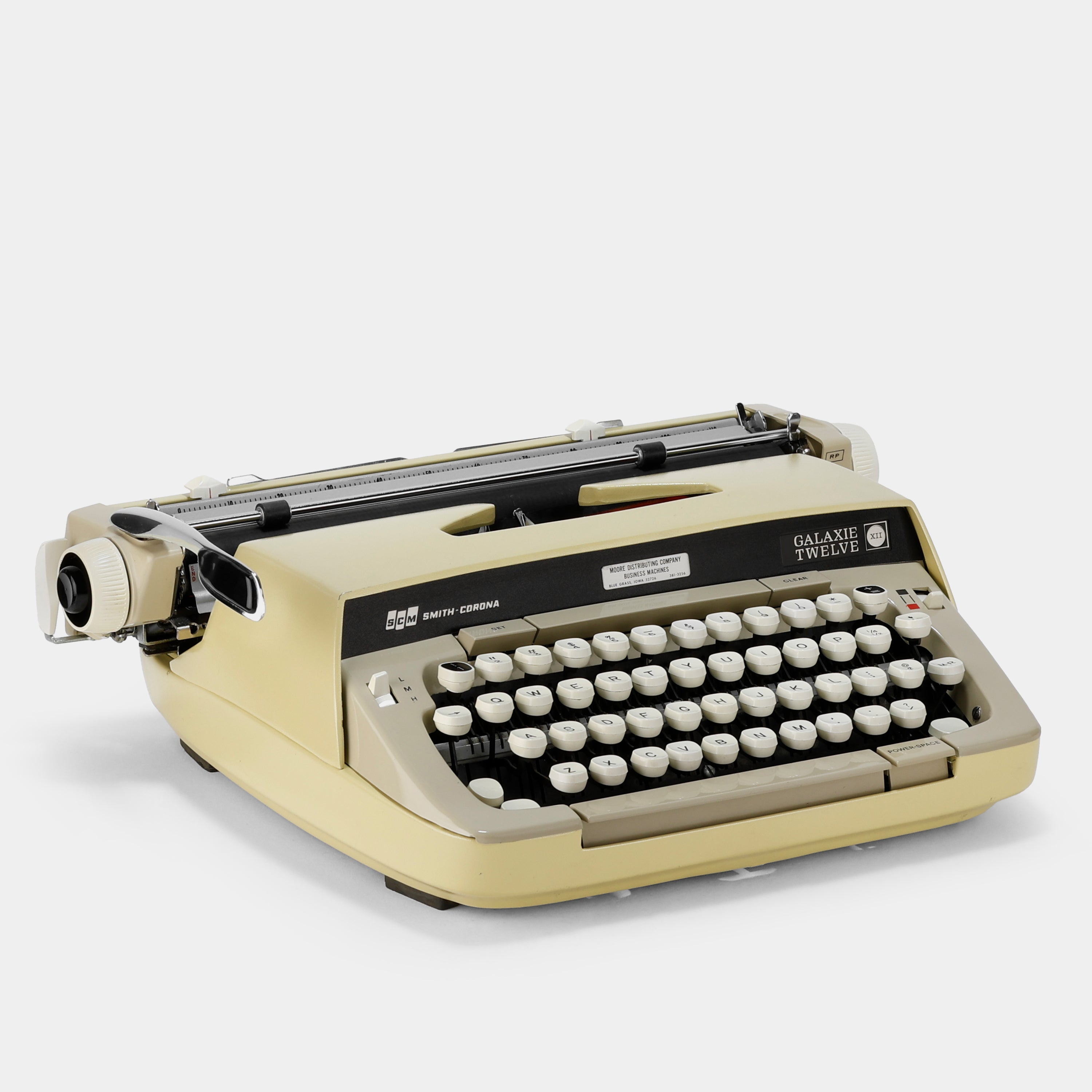 Smith-Corona Galaxie Twelve XII Yellow Manual Typewriter and Case