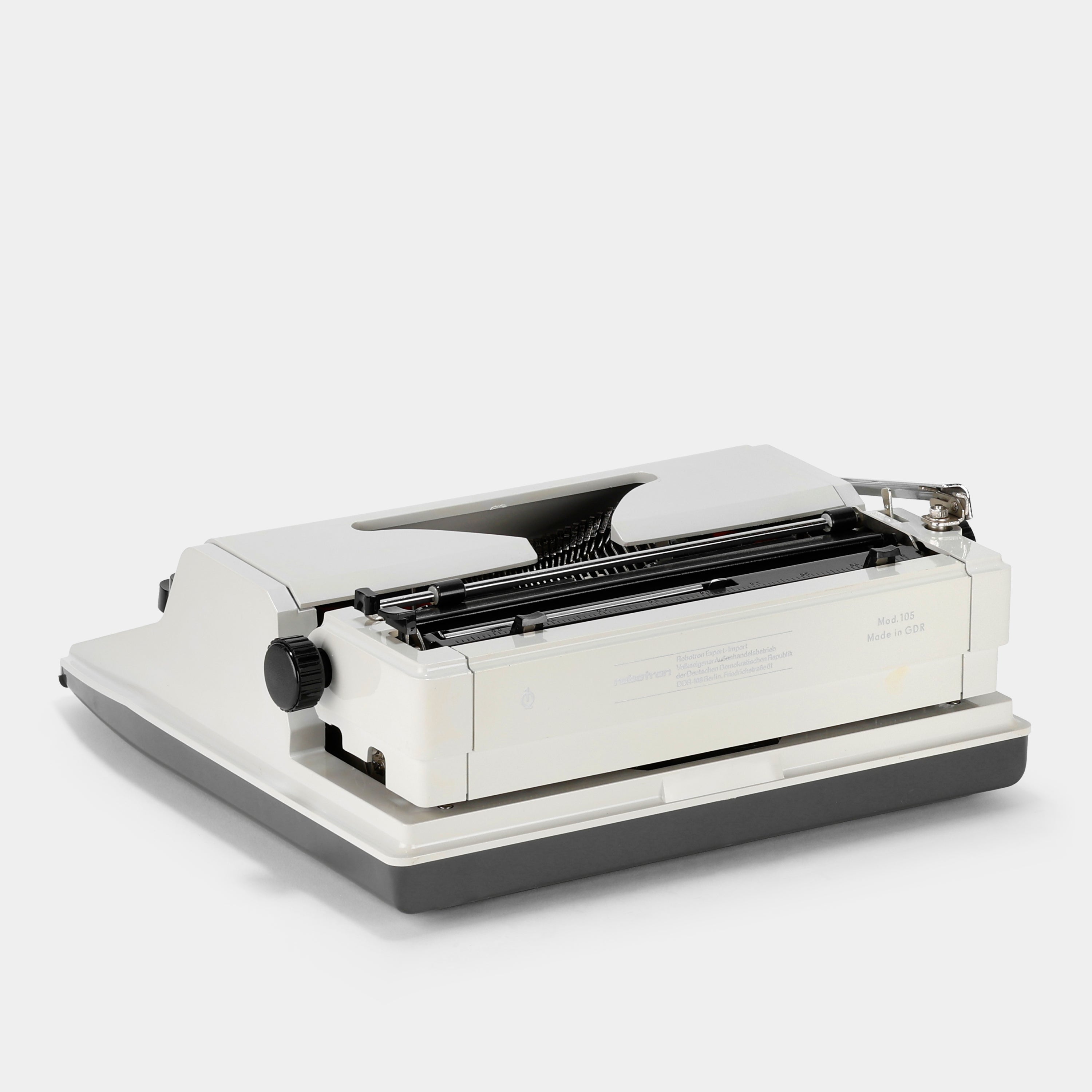 Erika 106 Ivory Manual Typewriter and Case